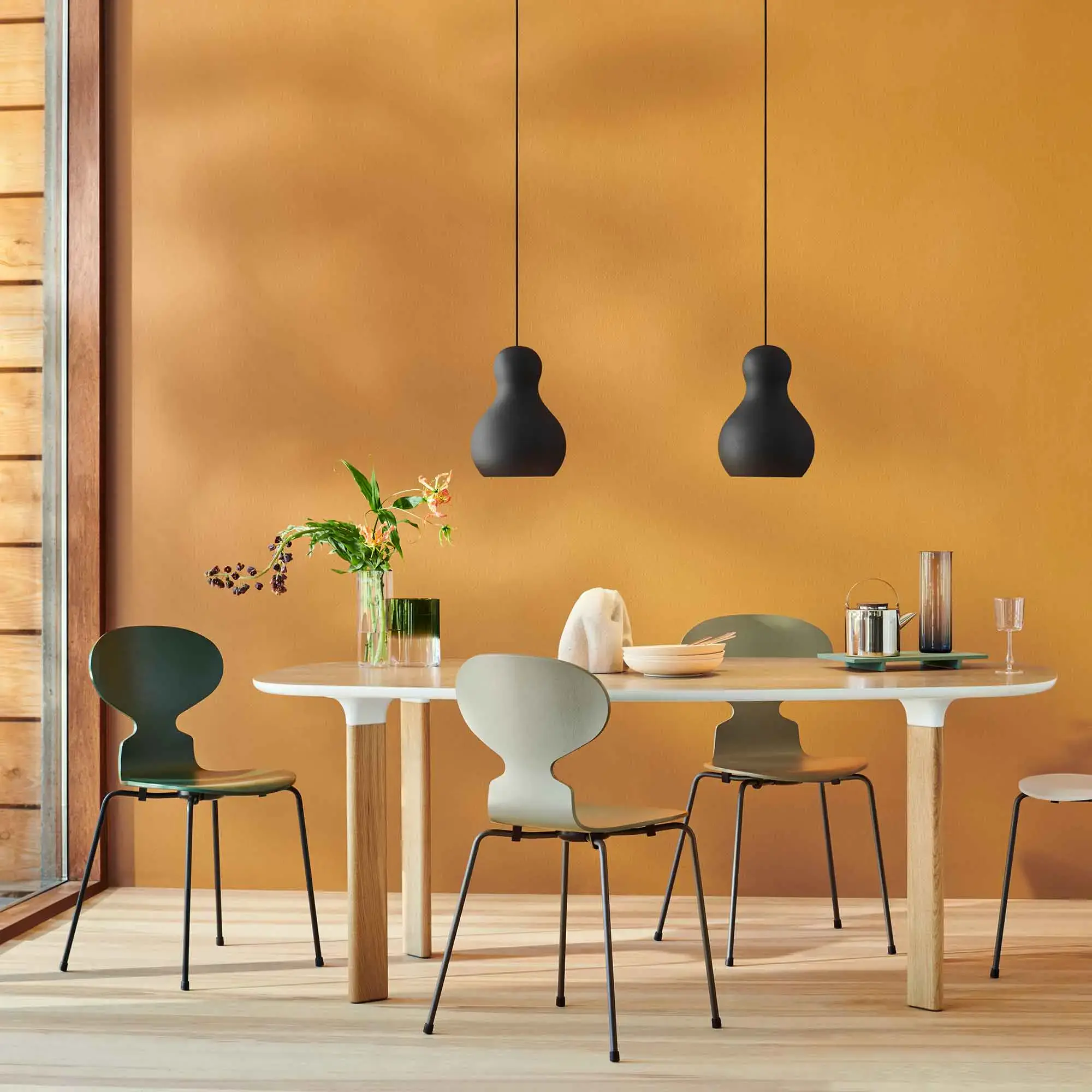 3101 Ameise Stuhl farbig