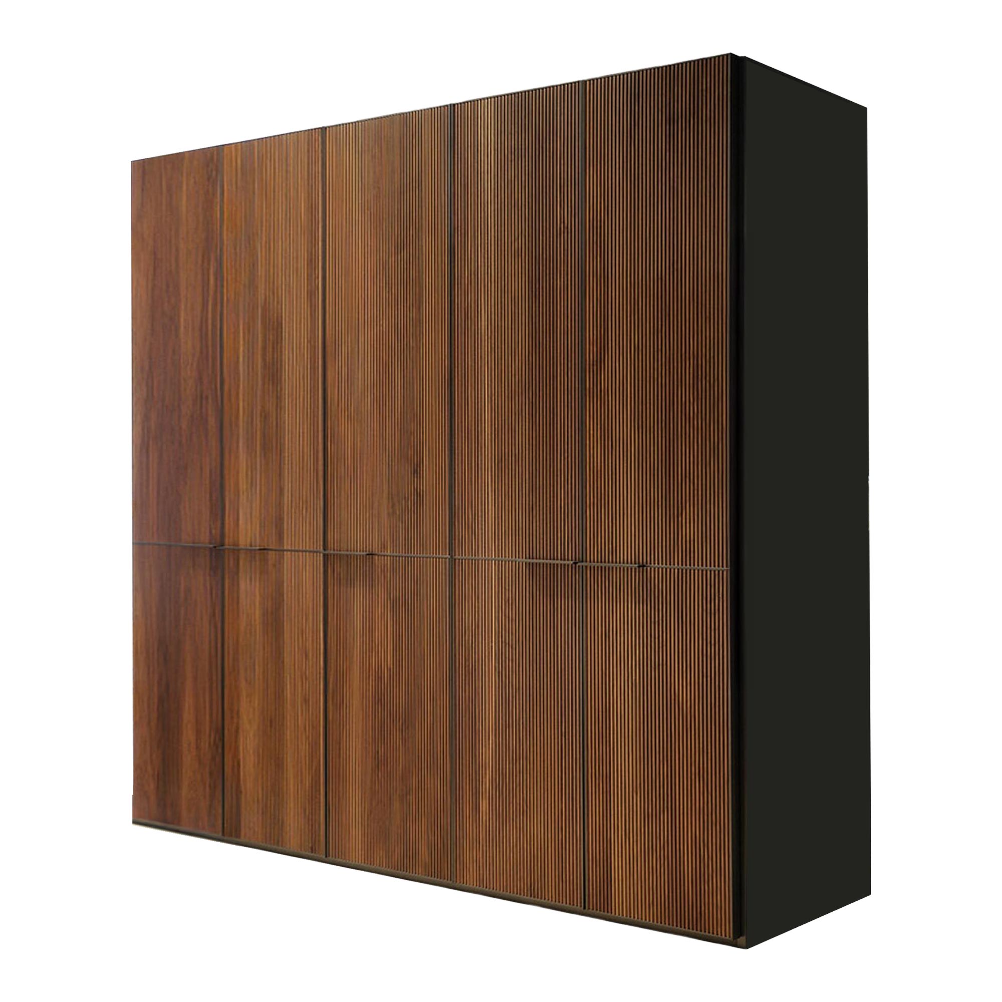 Seryasse Kleiderschrank