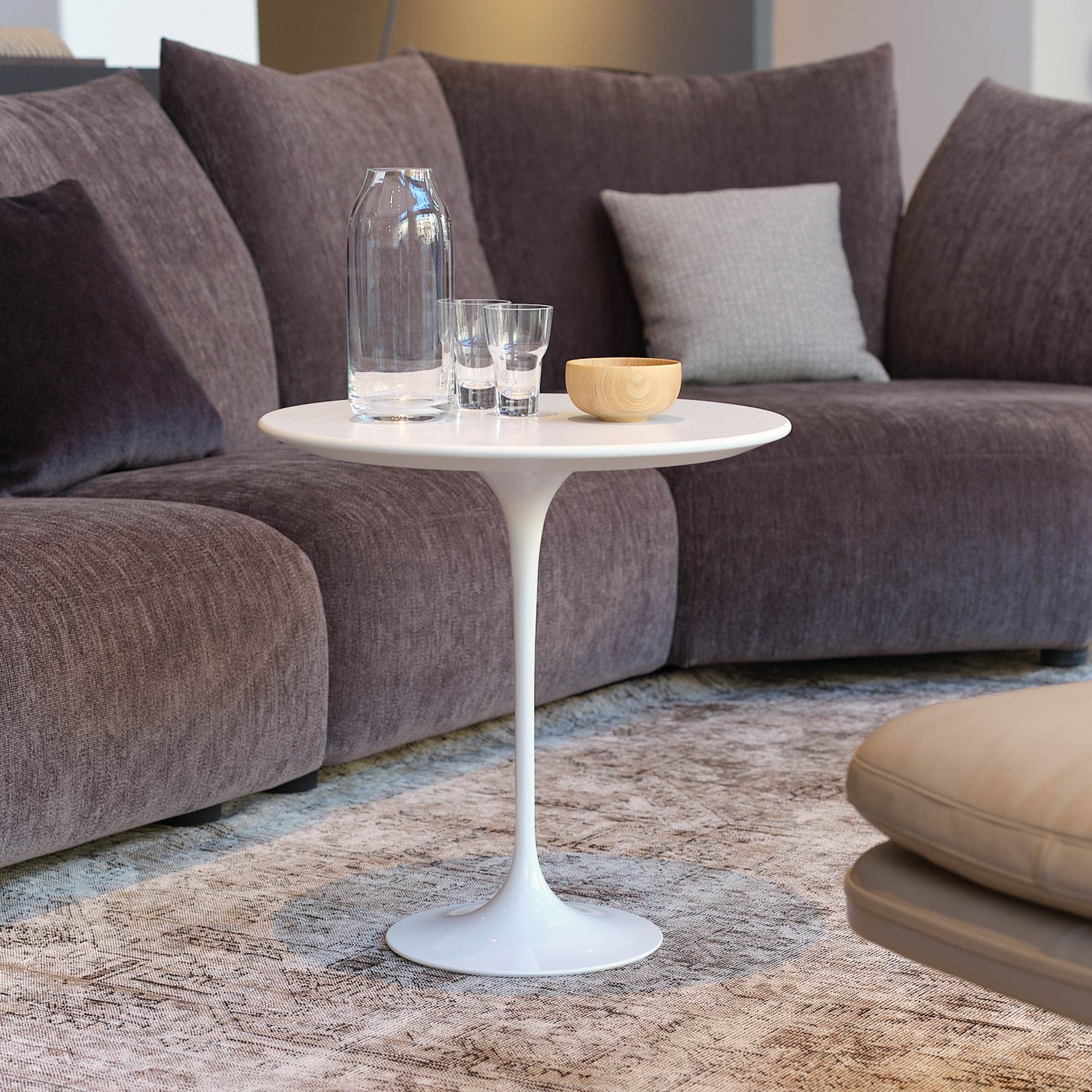 Saarinen Beistelltisch rund