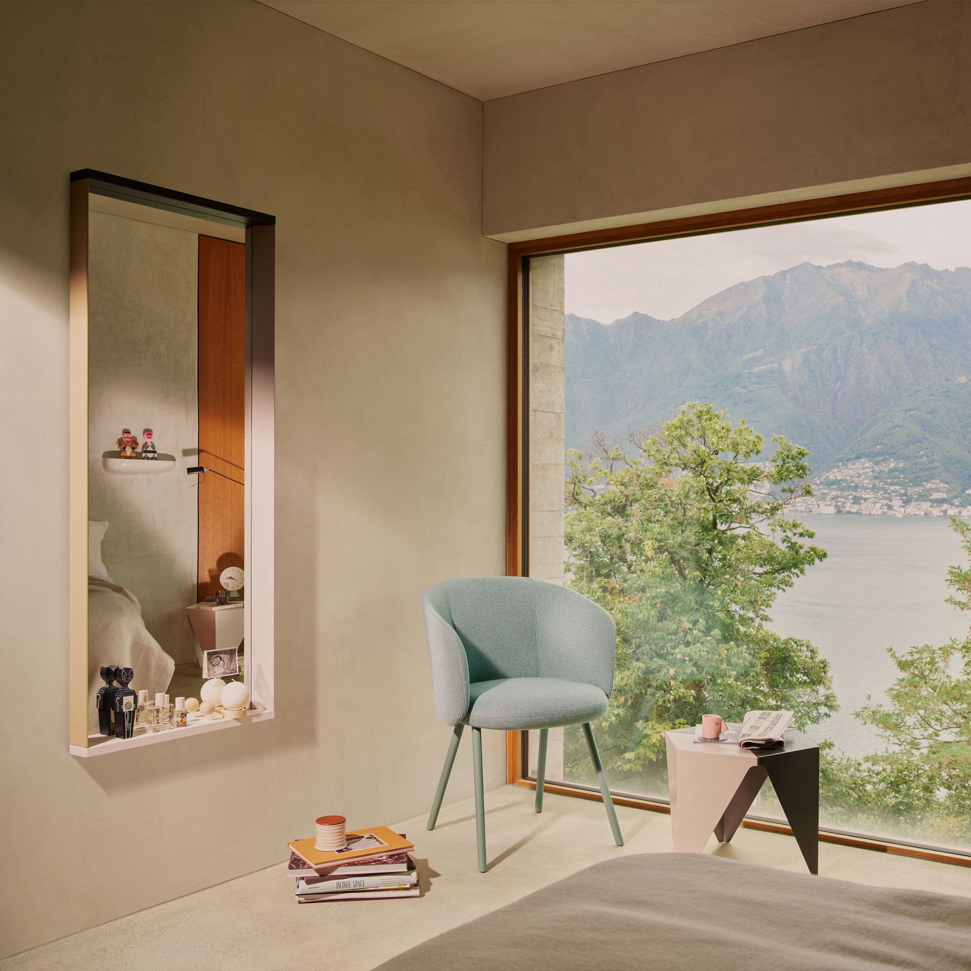 Colour Frame Mirror groß Spiegel