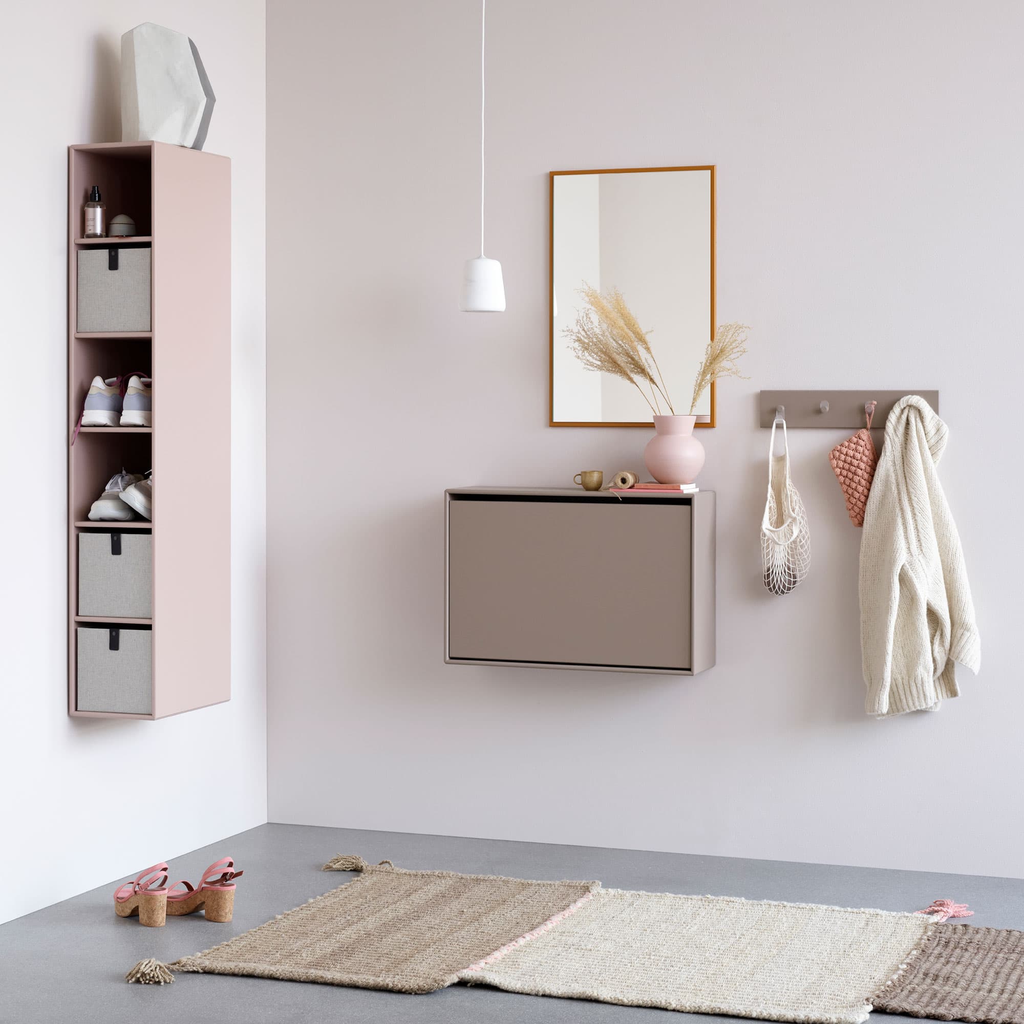 VI24 Modulregal mit seitlicher Aufhängung