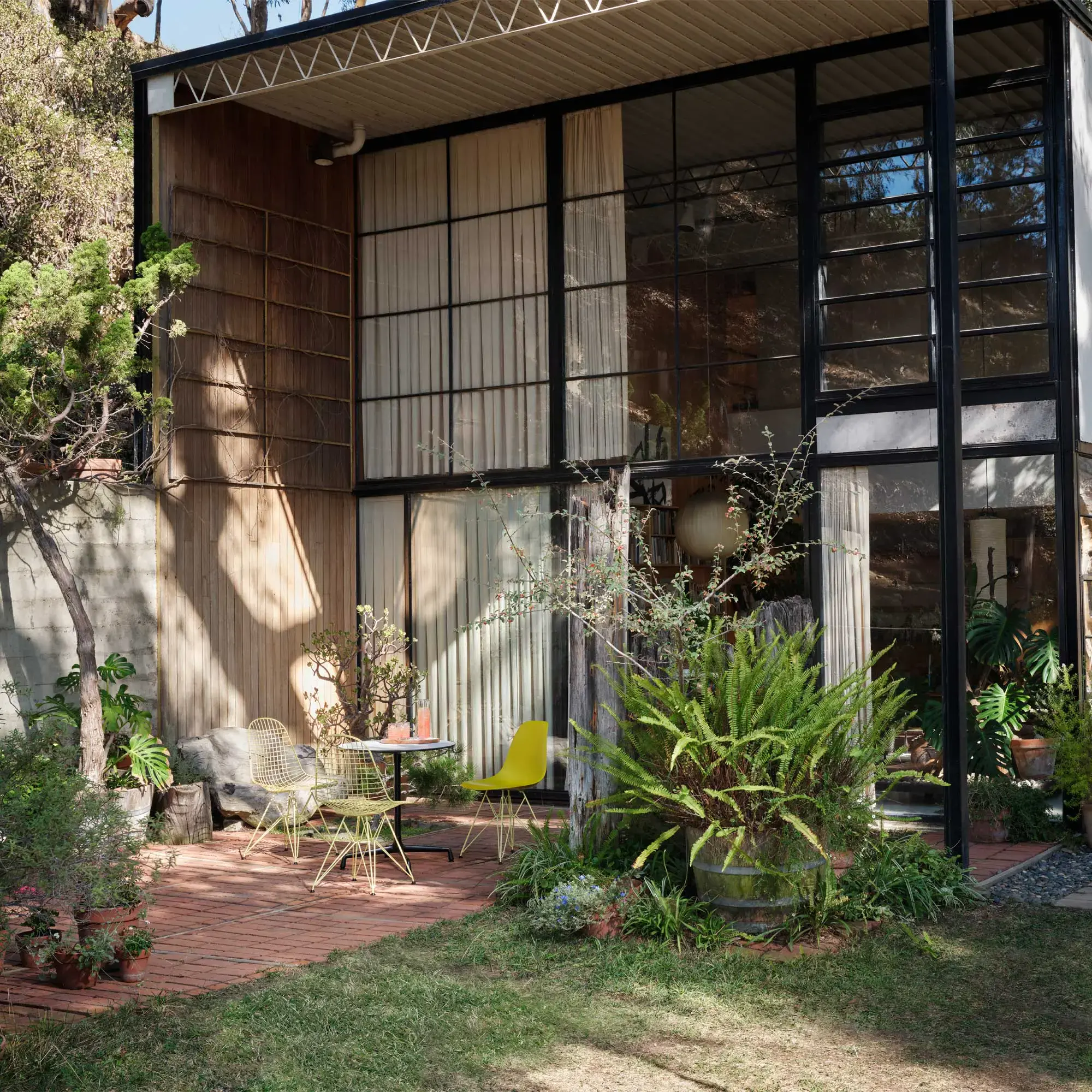 Wire Chair DKR Colours