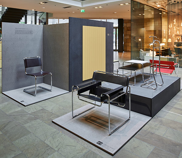 Das-Bauhaus-in-100-Objekten_Ausstellung-2019_YS19029-