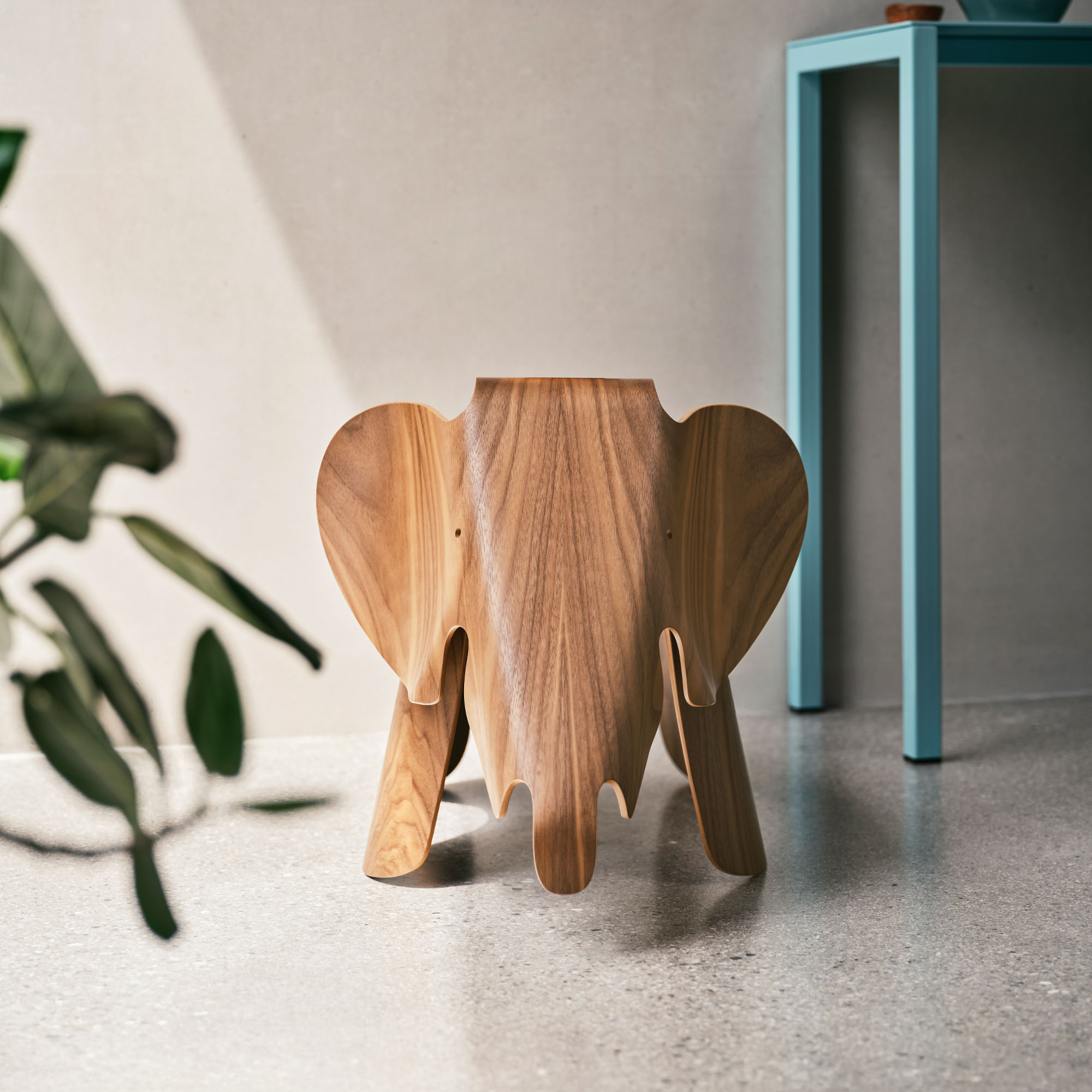 Eames Elephant plywood