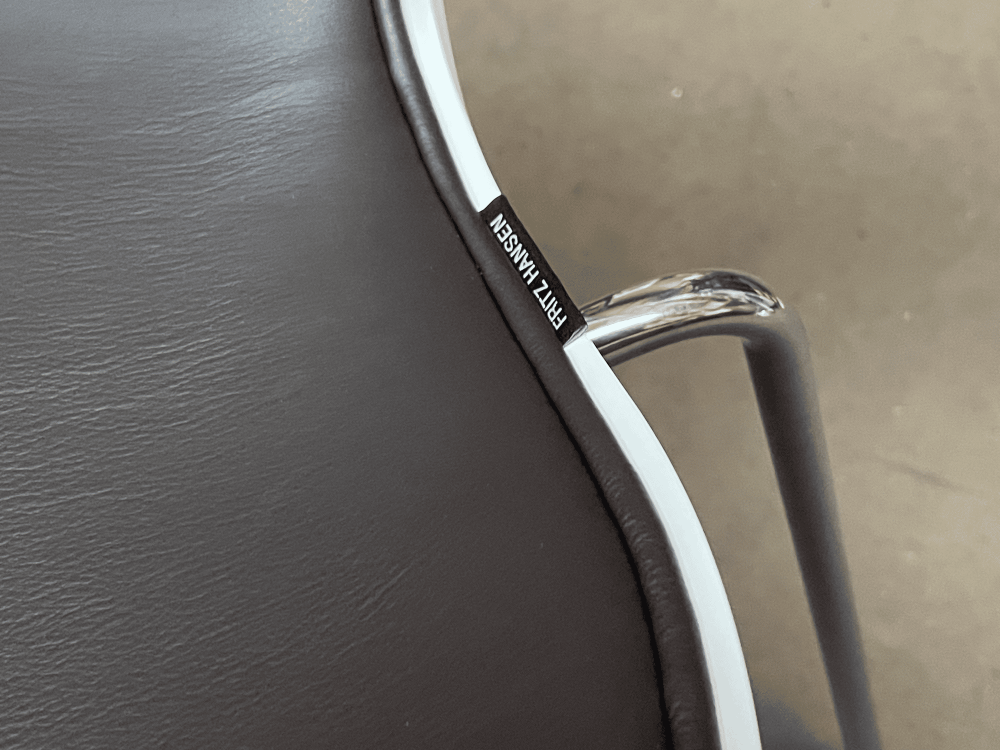 3107 2 Stühle im Set