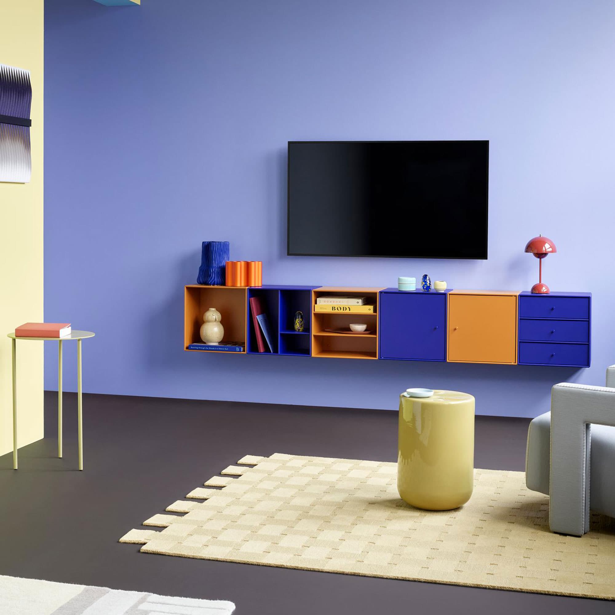 Mini 1004 Wandregal mit horizontalen Fächern