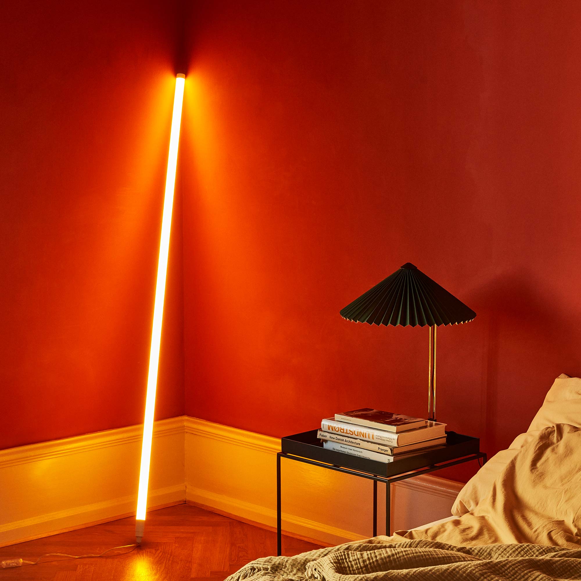 Tray Table Beistelltisch