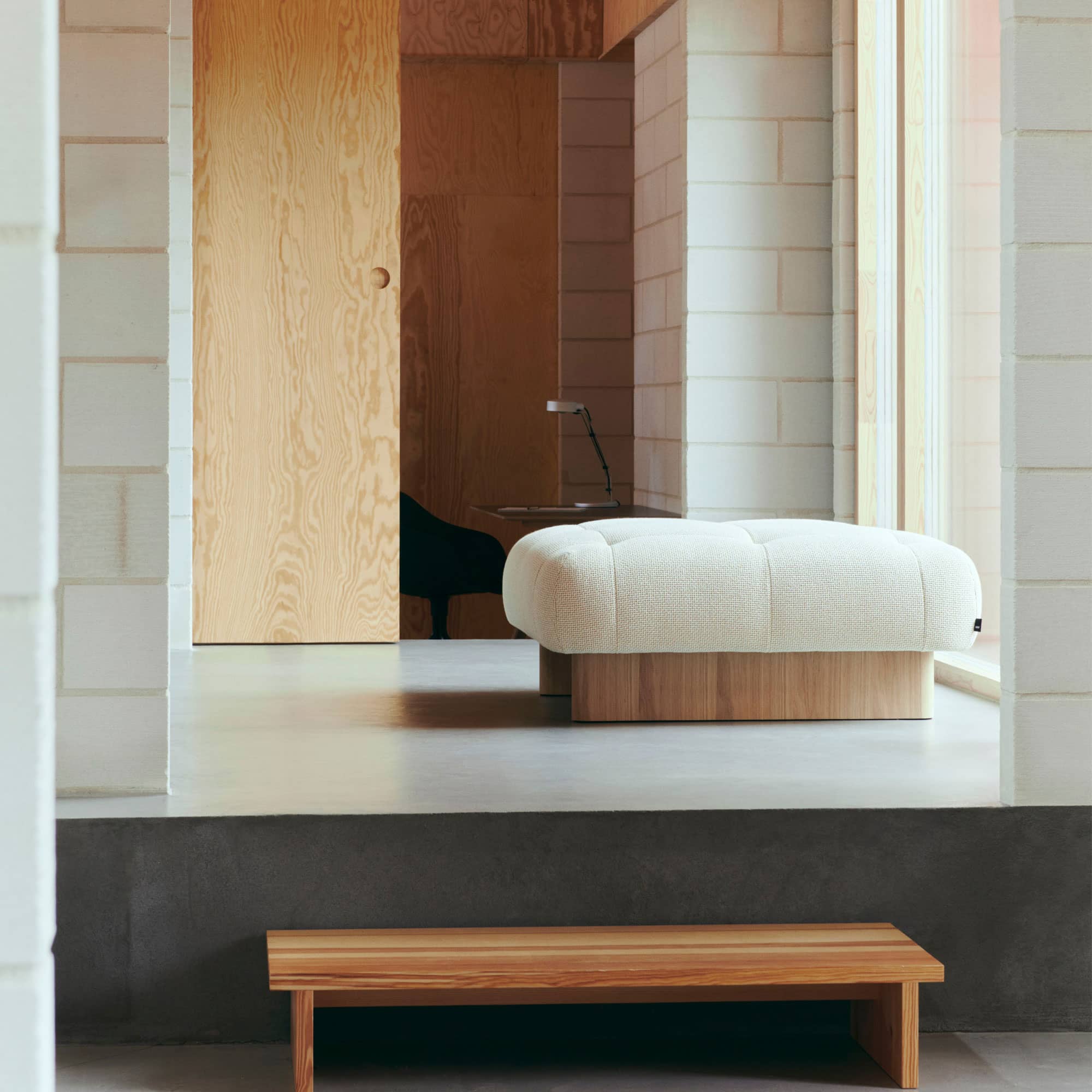 Quilton Lift Ottoman