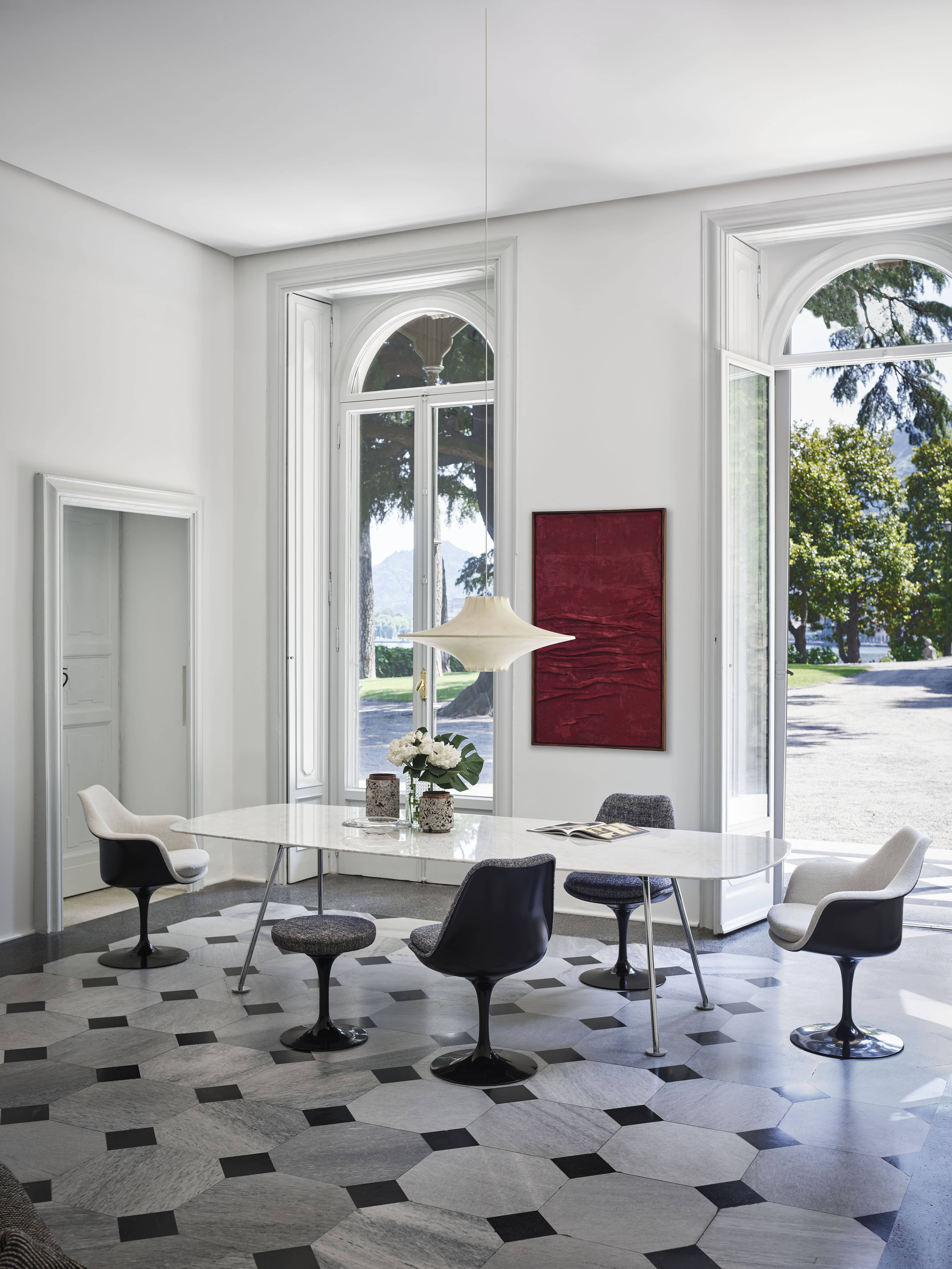 Saarinen Tulip Stuhl