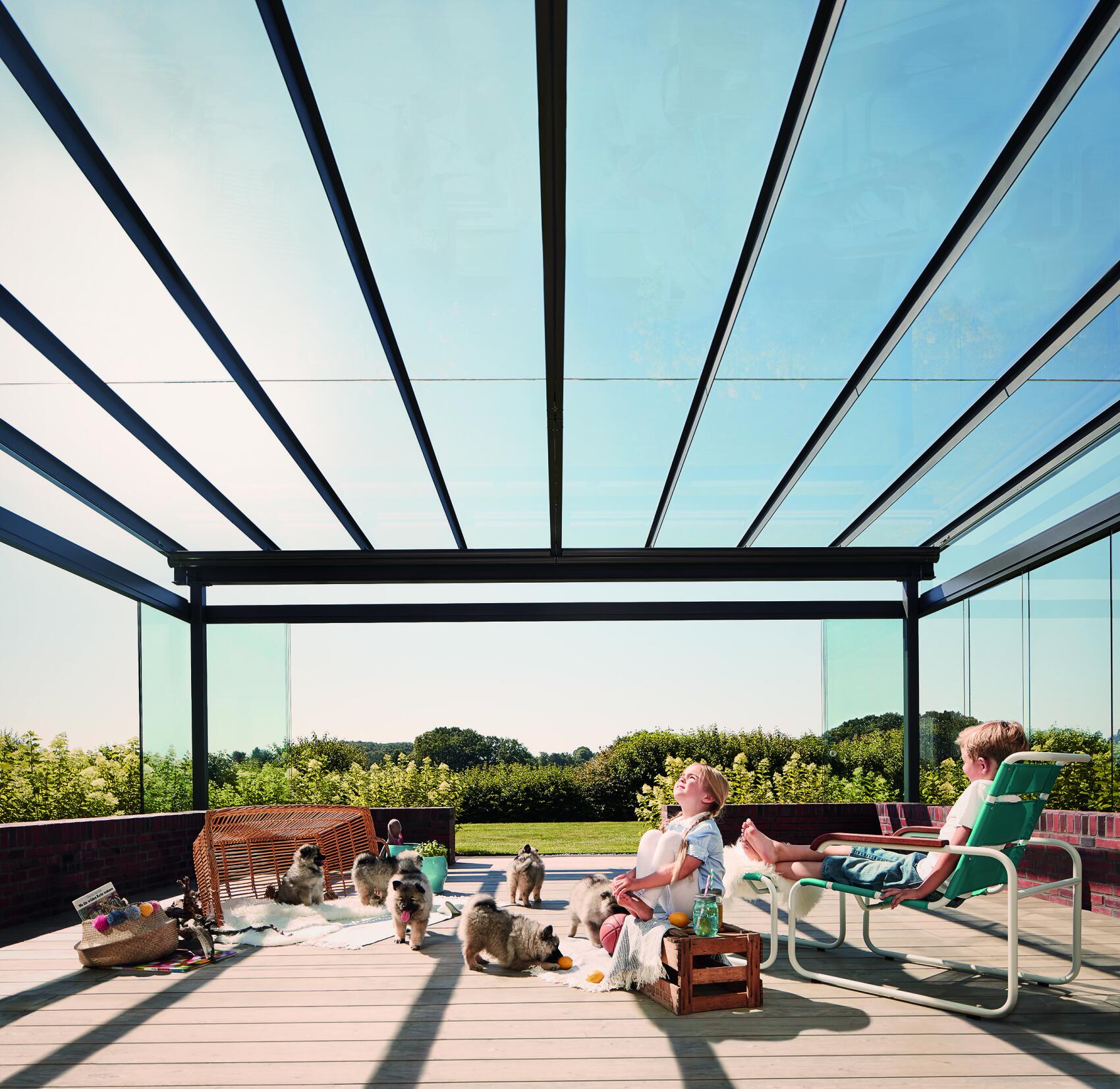 Thonet_Solarlux_Glashaus