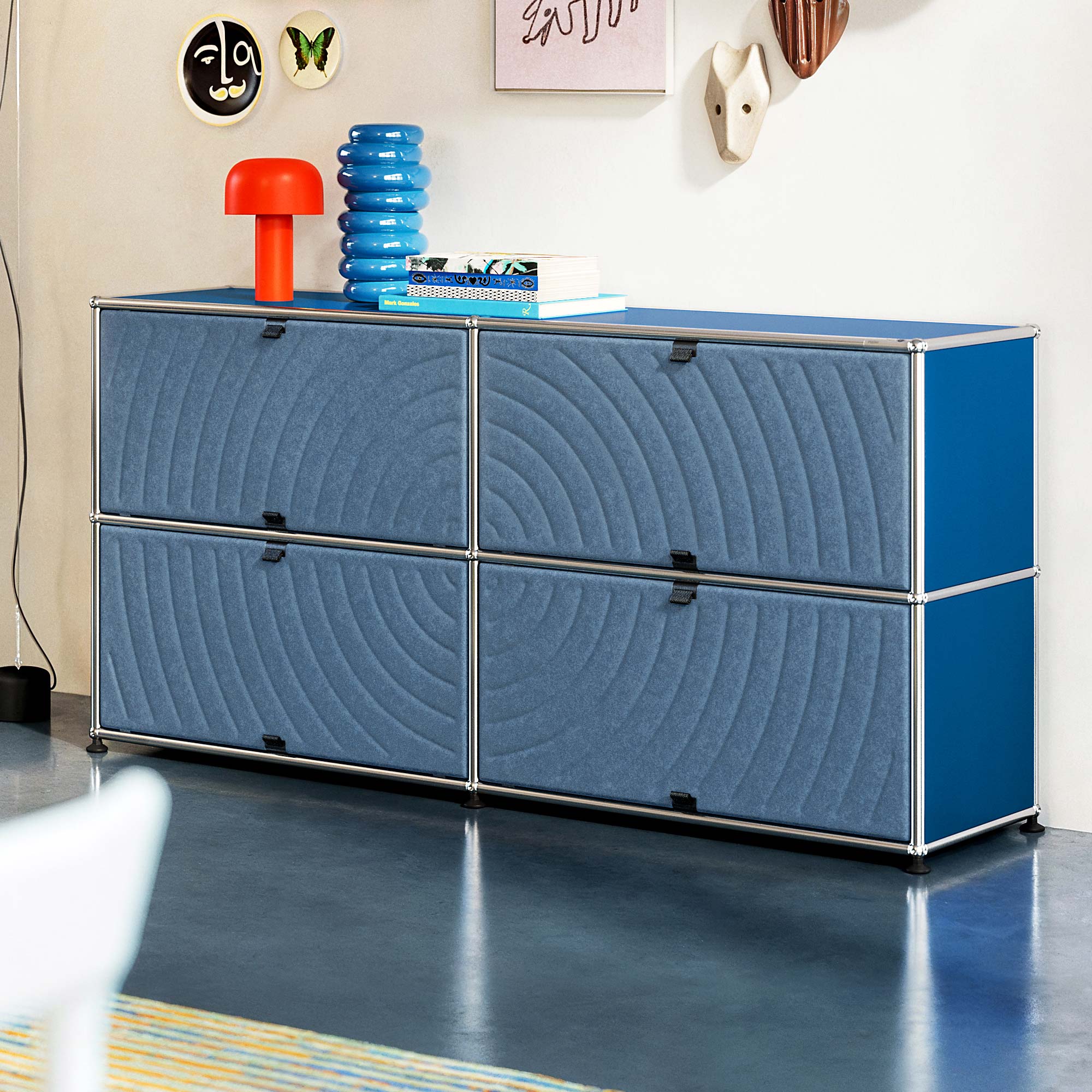 Haller Sideboard mit vier Soft Panels rund