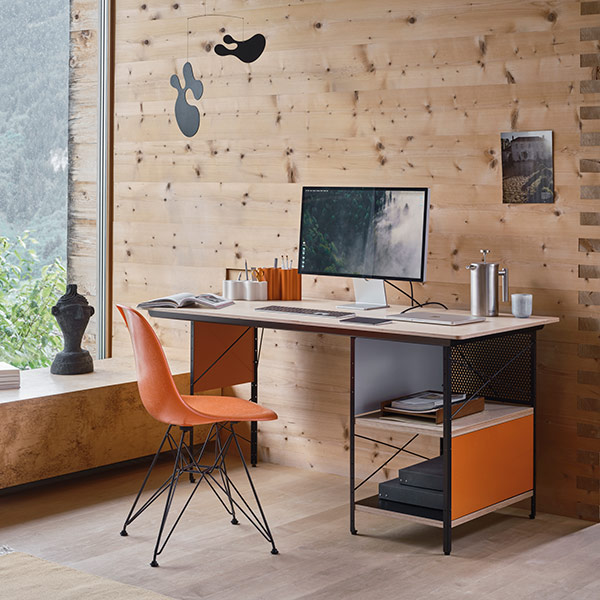 Vorschau_9962405_Back-to-school-Eames-Desk-Unit-EDU-Fibreglass-Side-Chair-DSR-4_master