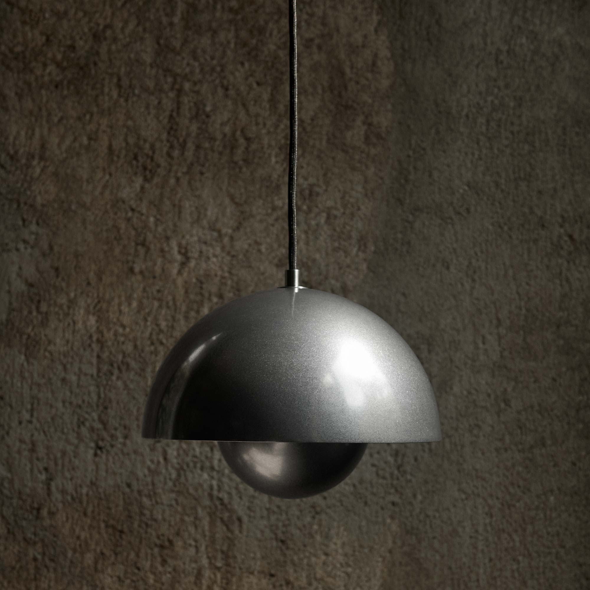 Flowerpot VP1 Pewter - Anniversary Edition Pendelleuchte