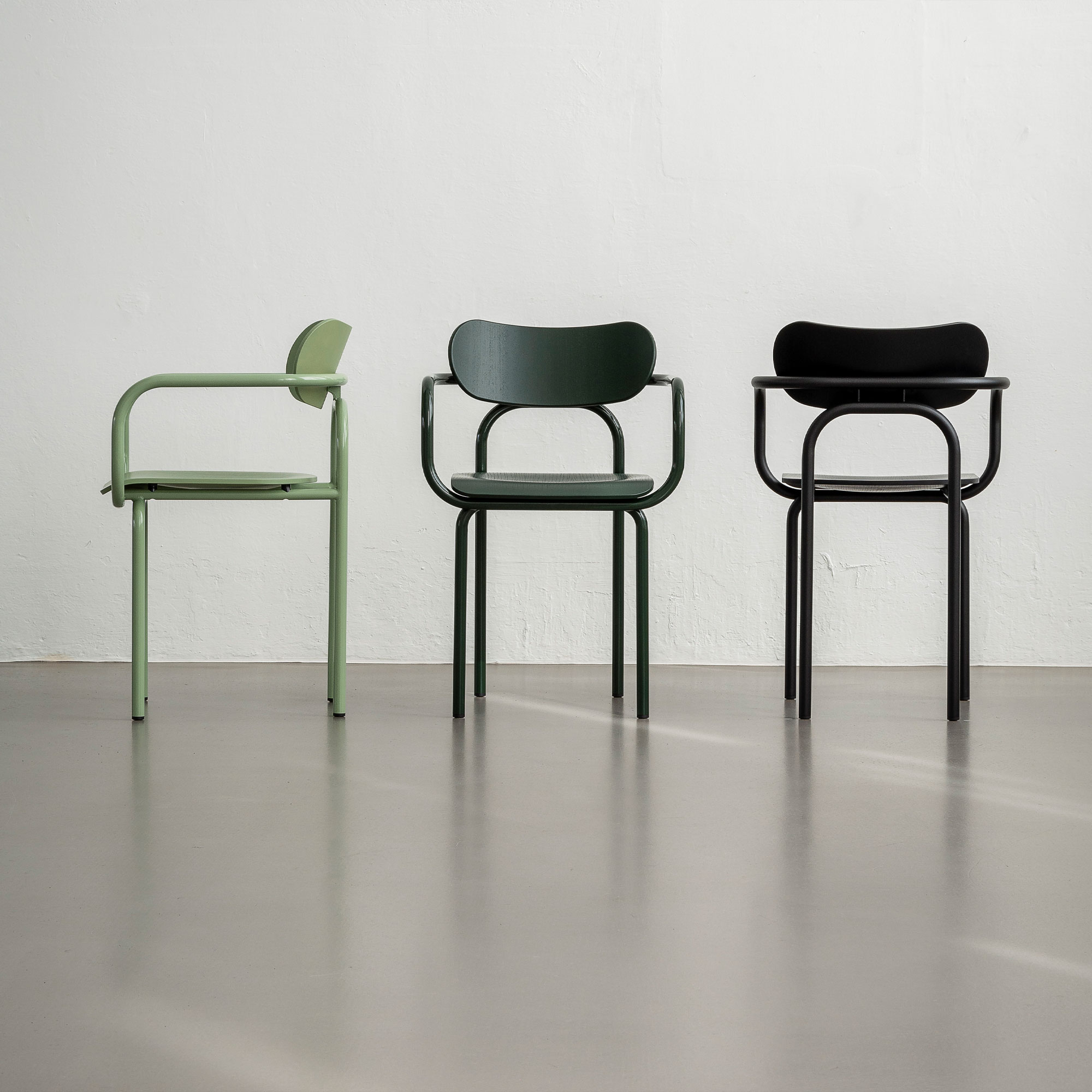 DOUBLE U Arm Chair Armlehnstuhl