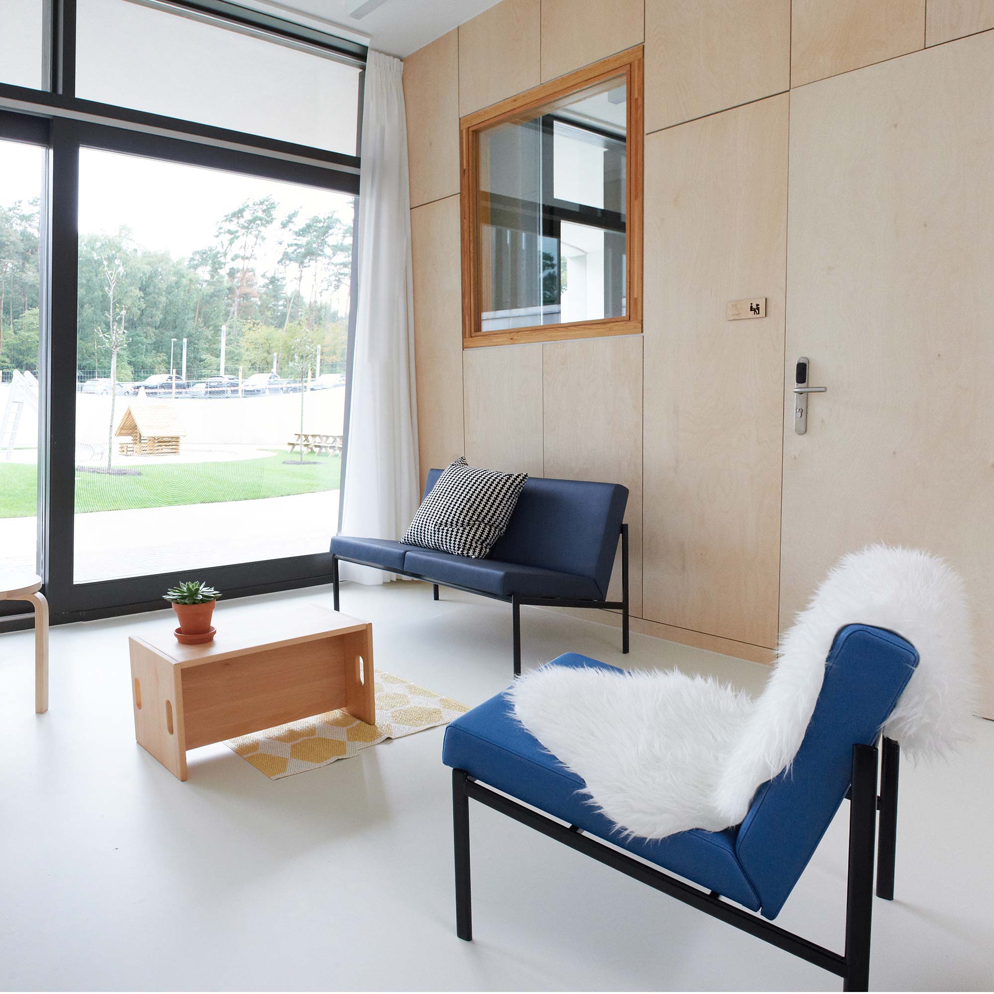 Kiki Lounge Chair Sessel