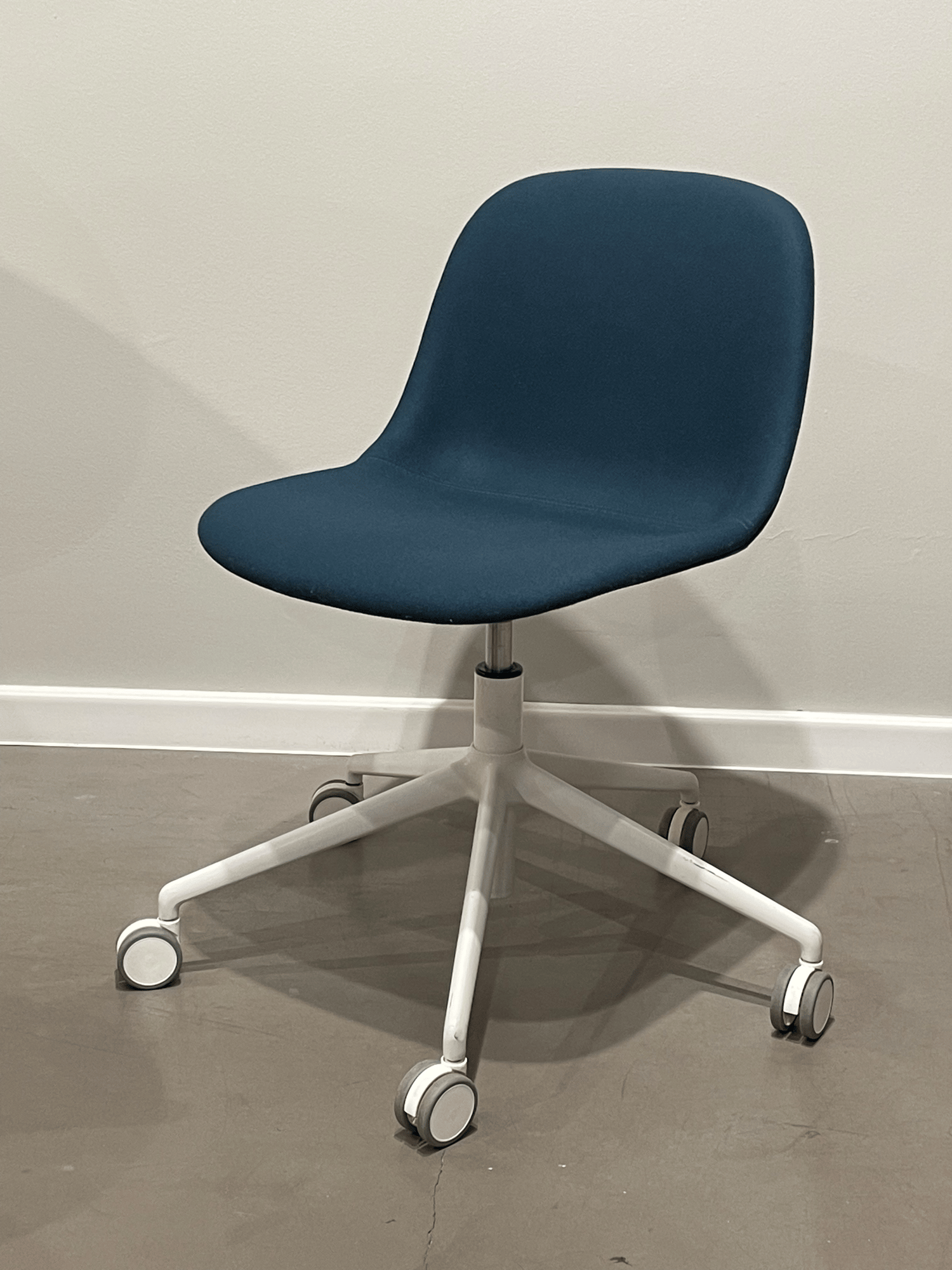 Fiber Chair Bürostuhl