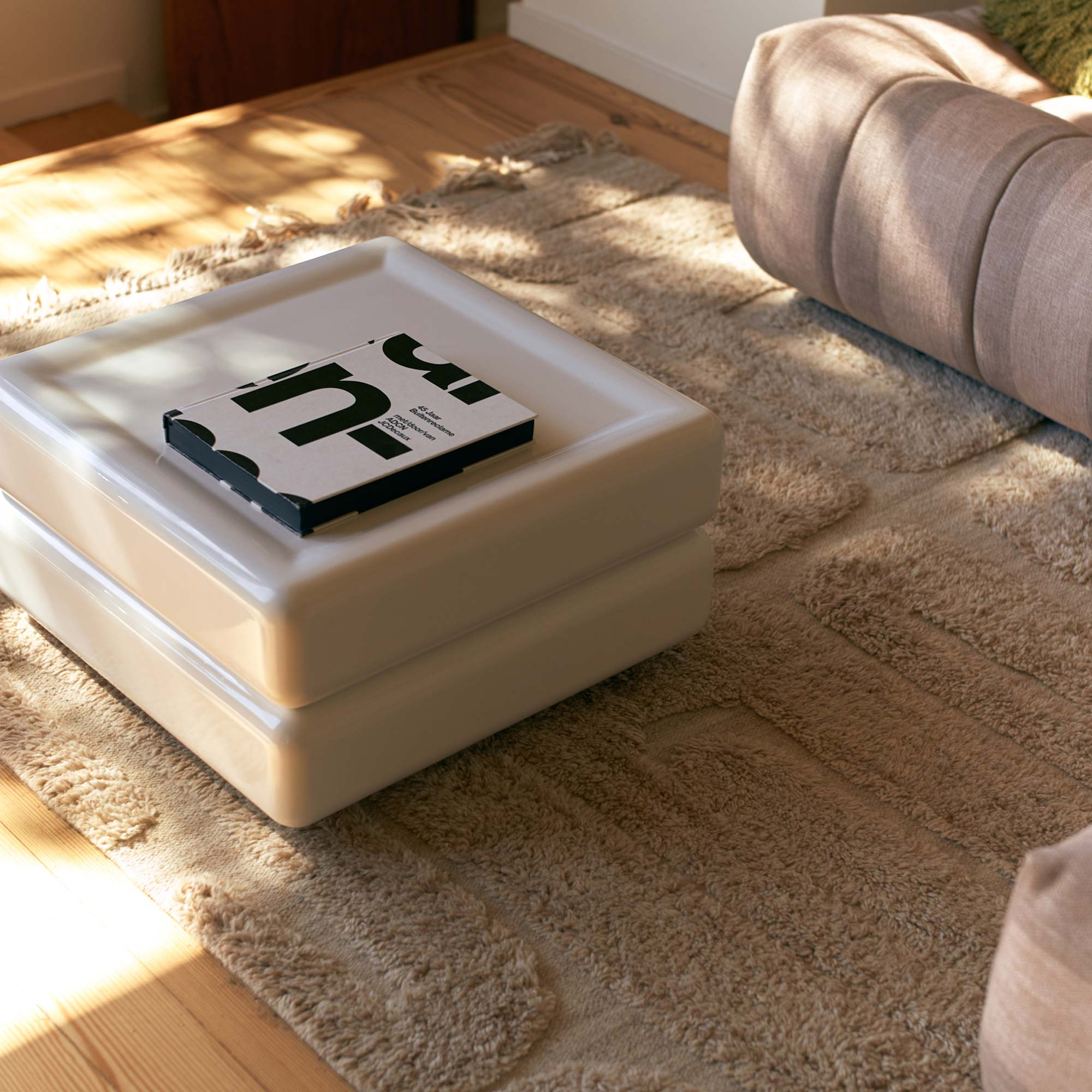 Space Coffee Table White Beistelltisch