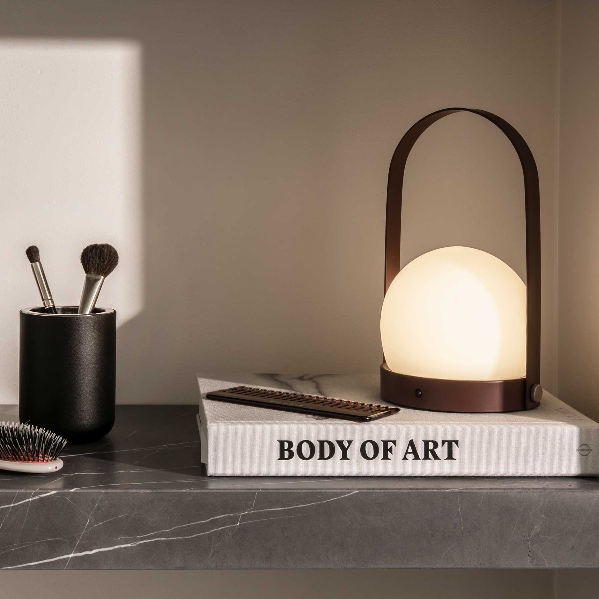 Carrie tragbare LED Tischleuchte