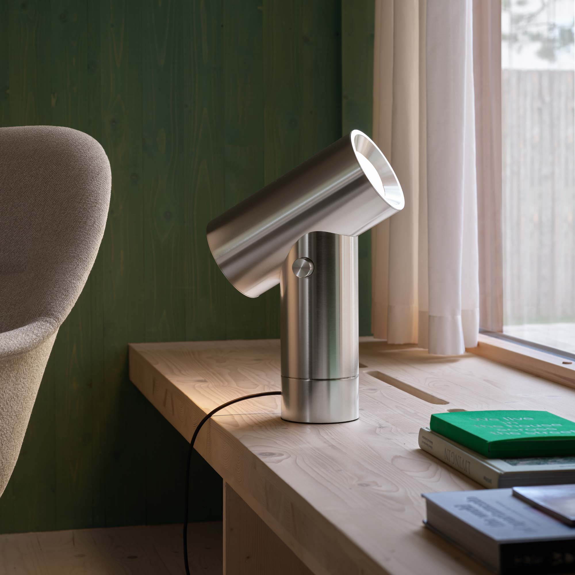 Beam Lamp Tischleuchte