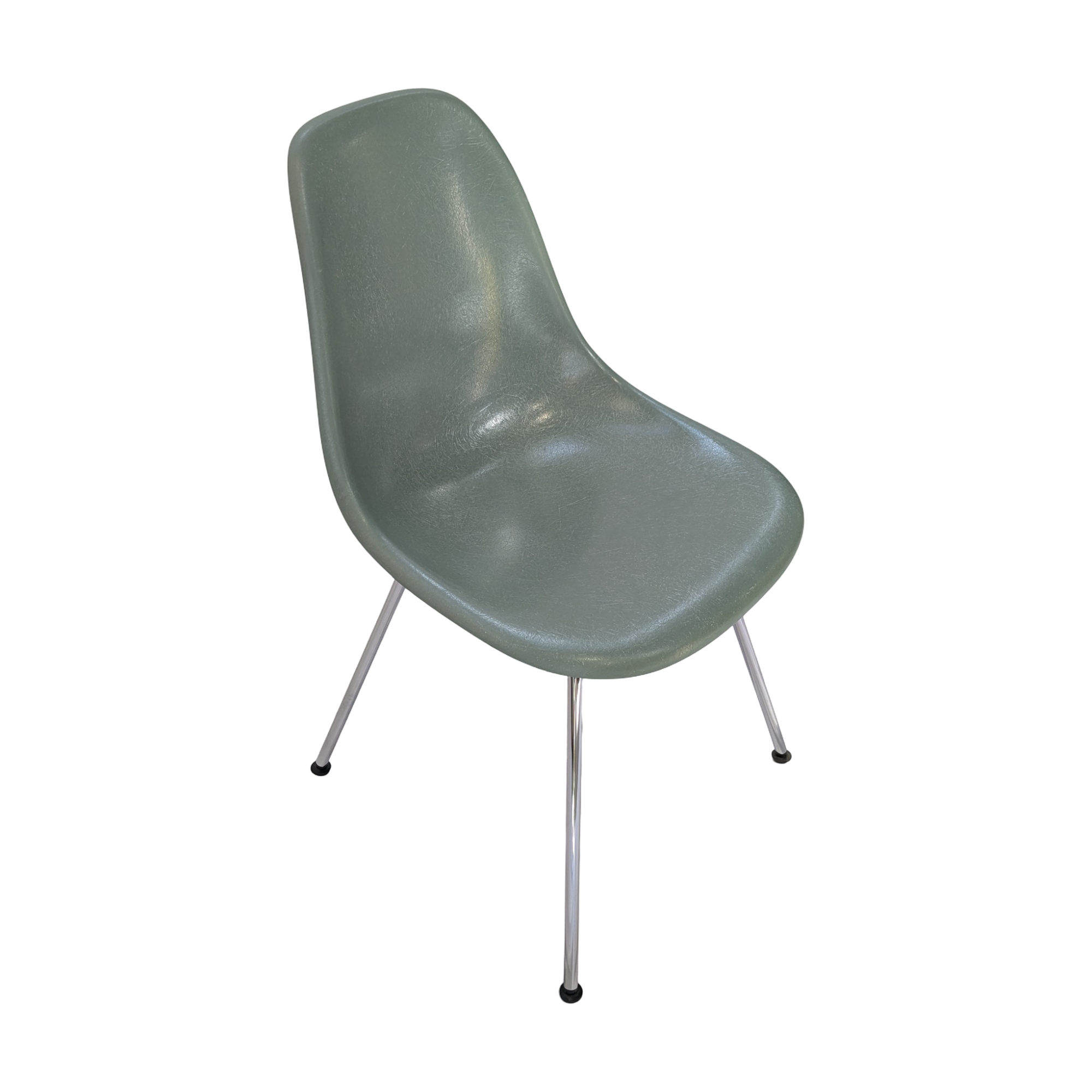 Eames Fiberglass Side Chair DSX