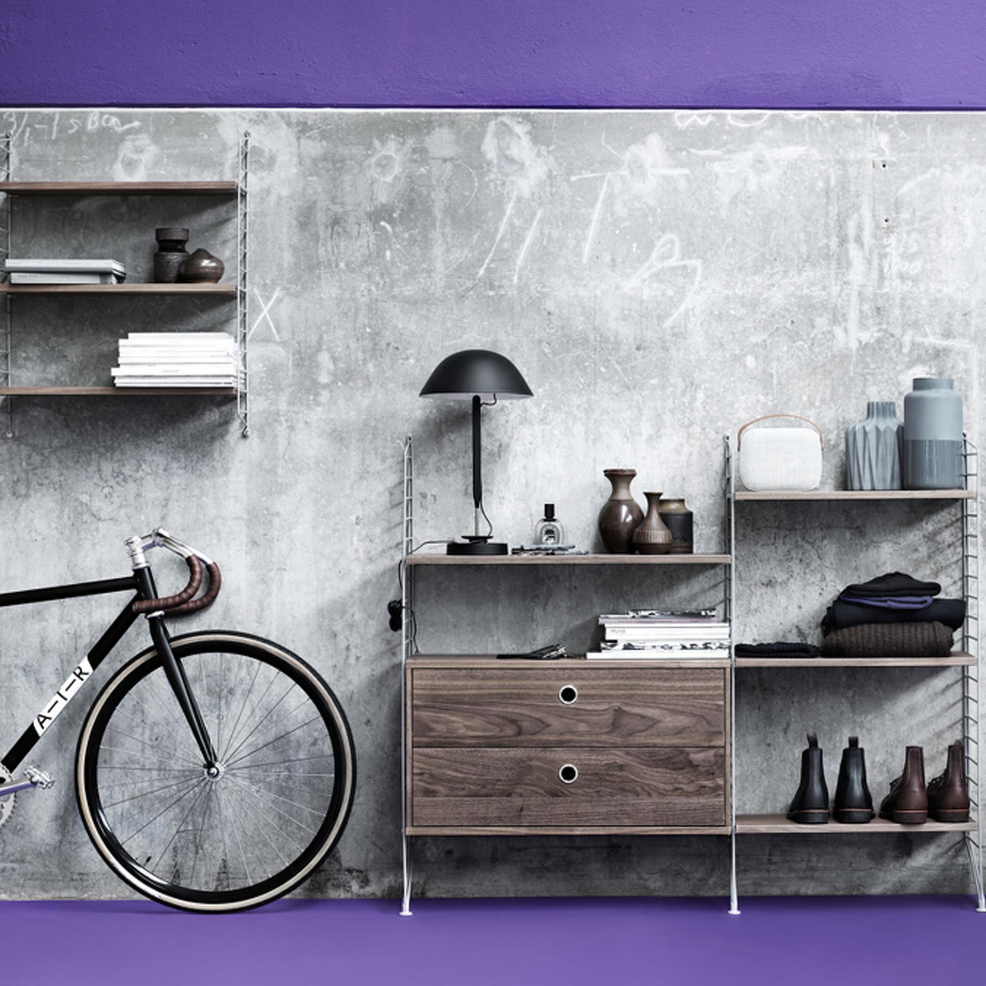 Schrankelement mit zwei Schubladen