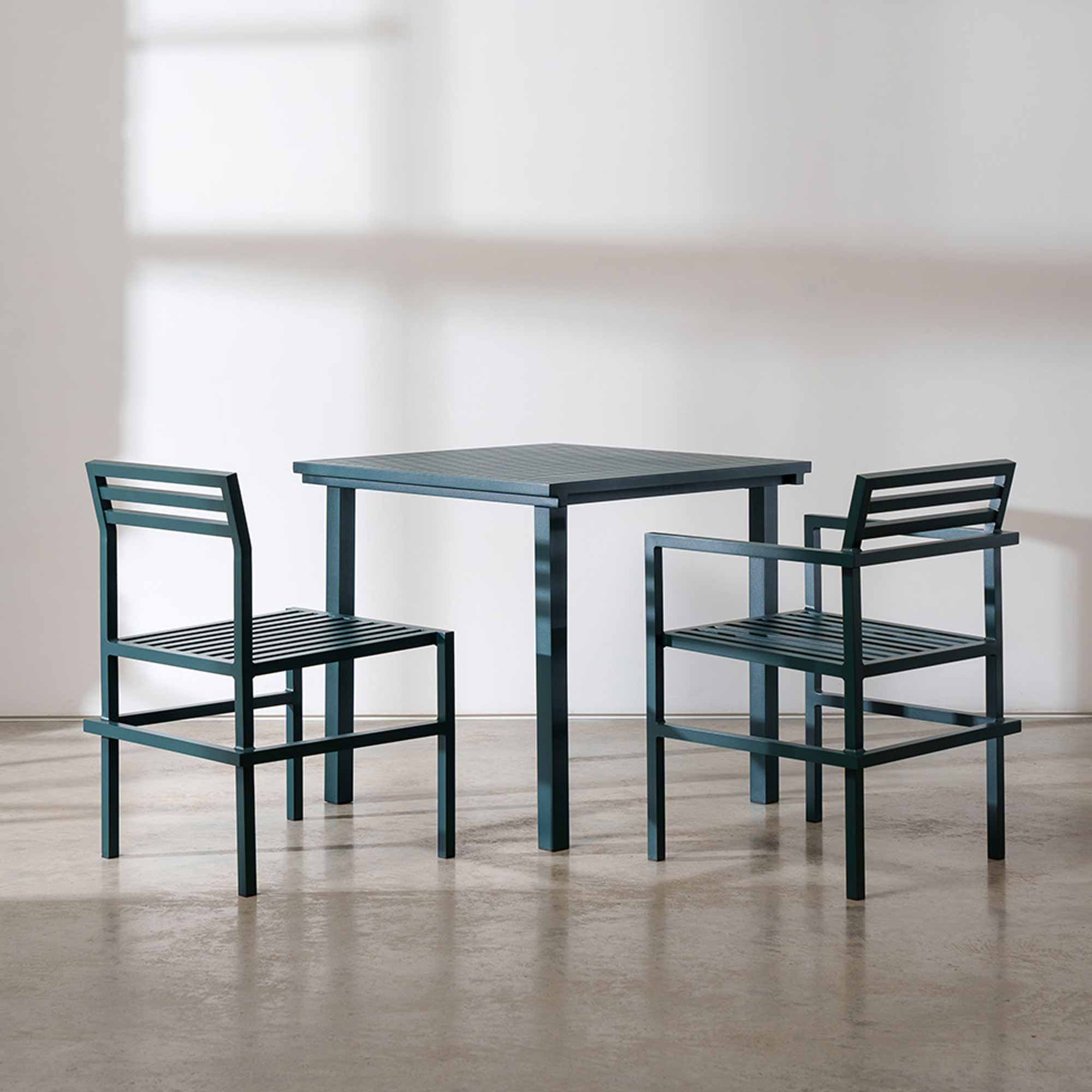 19 Outdoors Dining Table Tisch