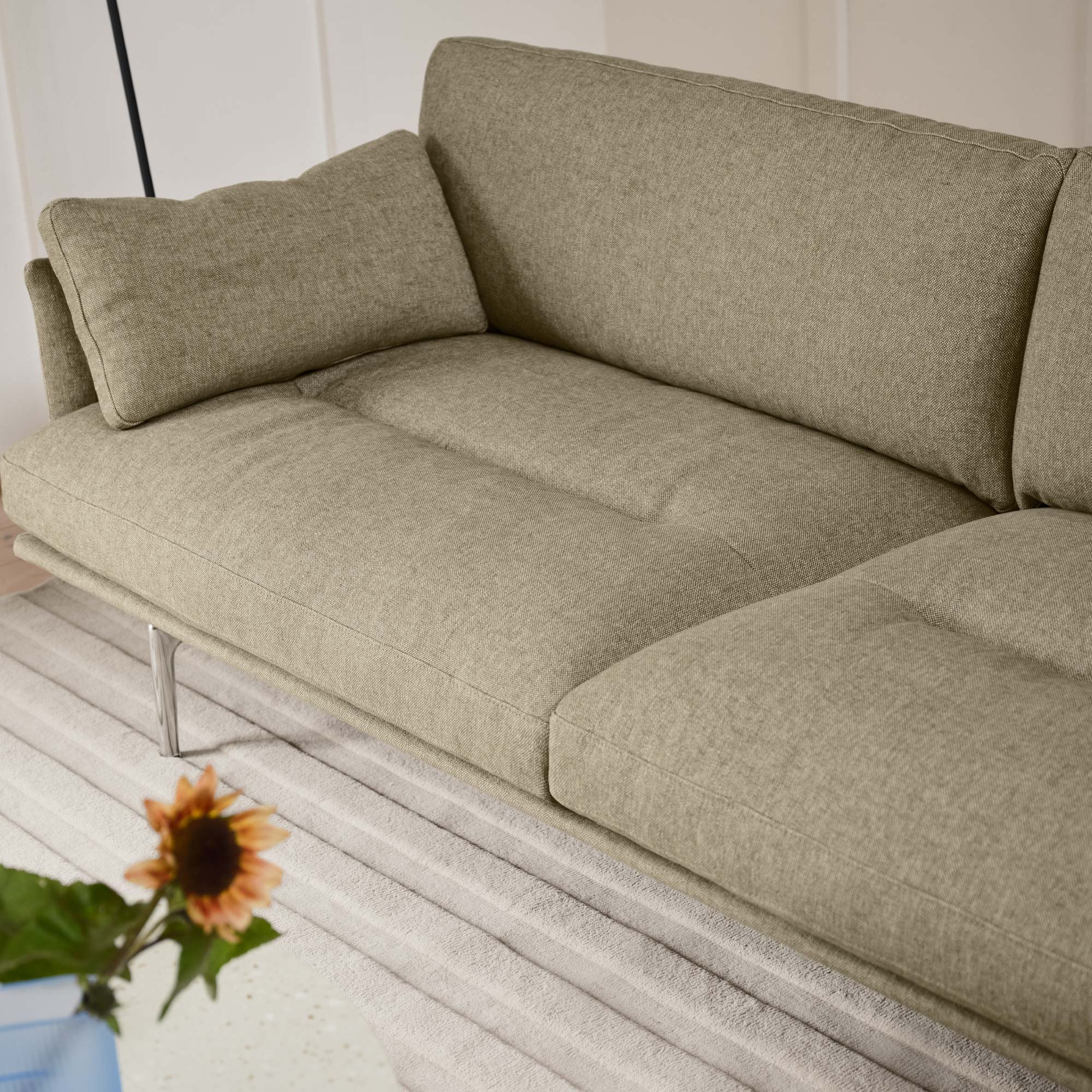 Outline Soft Dreisitzer Sofa