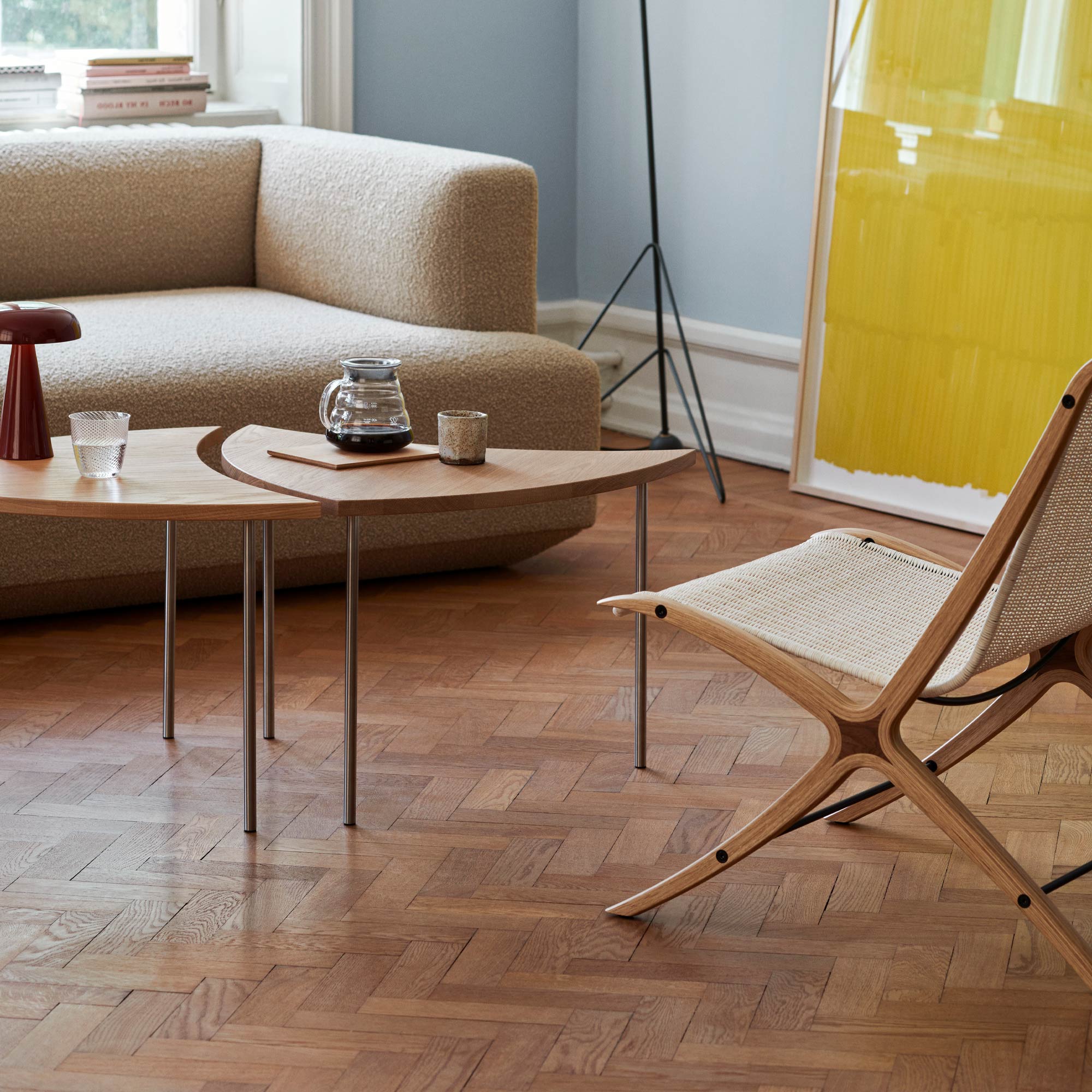 X HM10 Lounge Chair