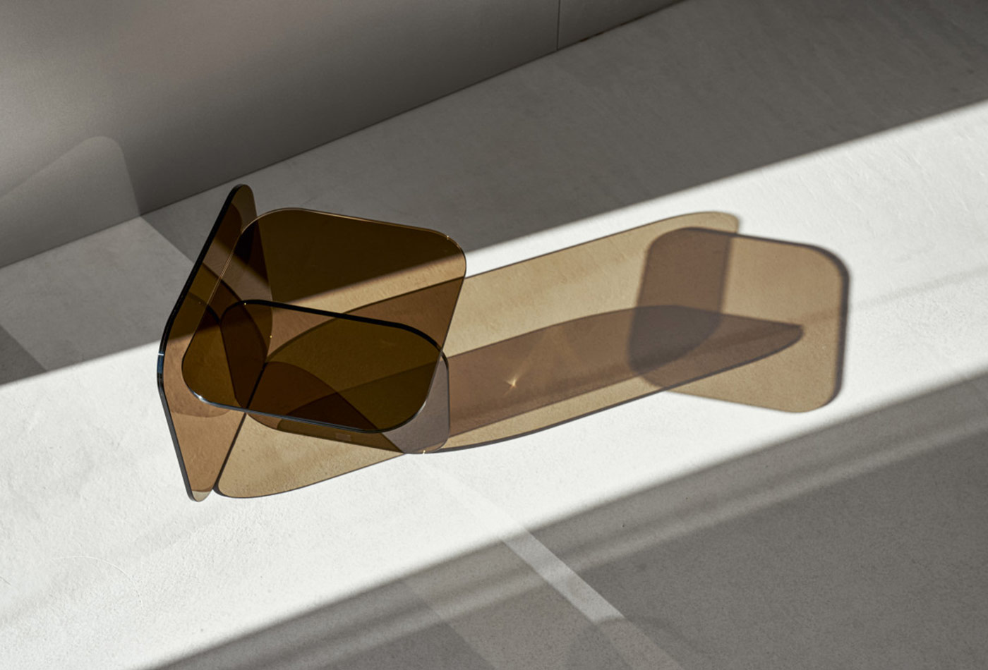 ClassiCon-sol-side-table-bronze-single-shot-photo-hassos