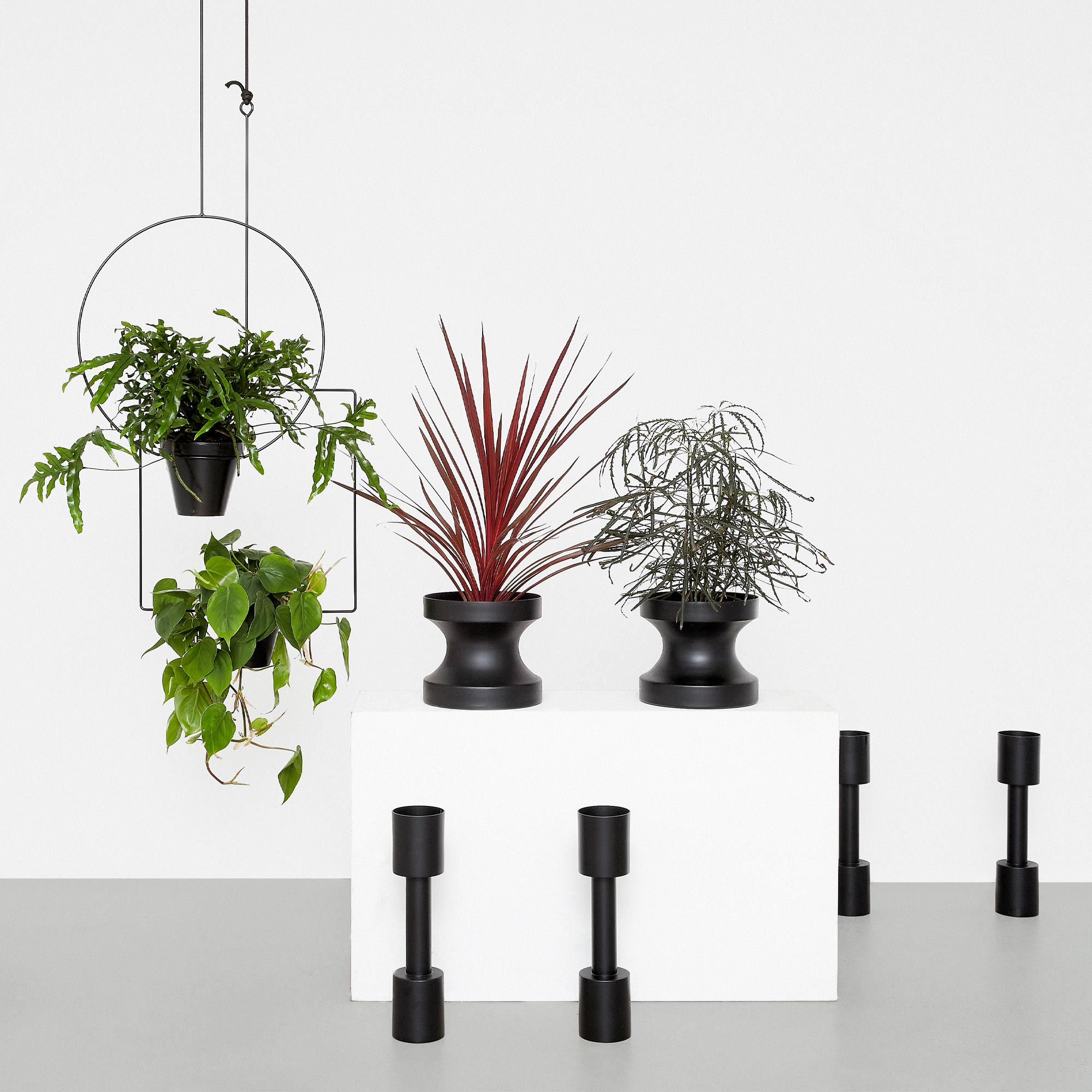 Medeia Slim Geo Vase