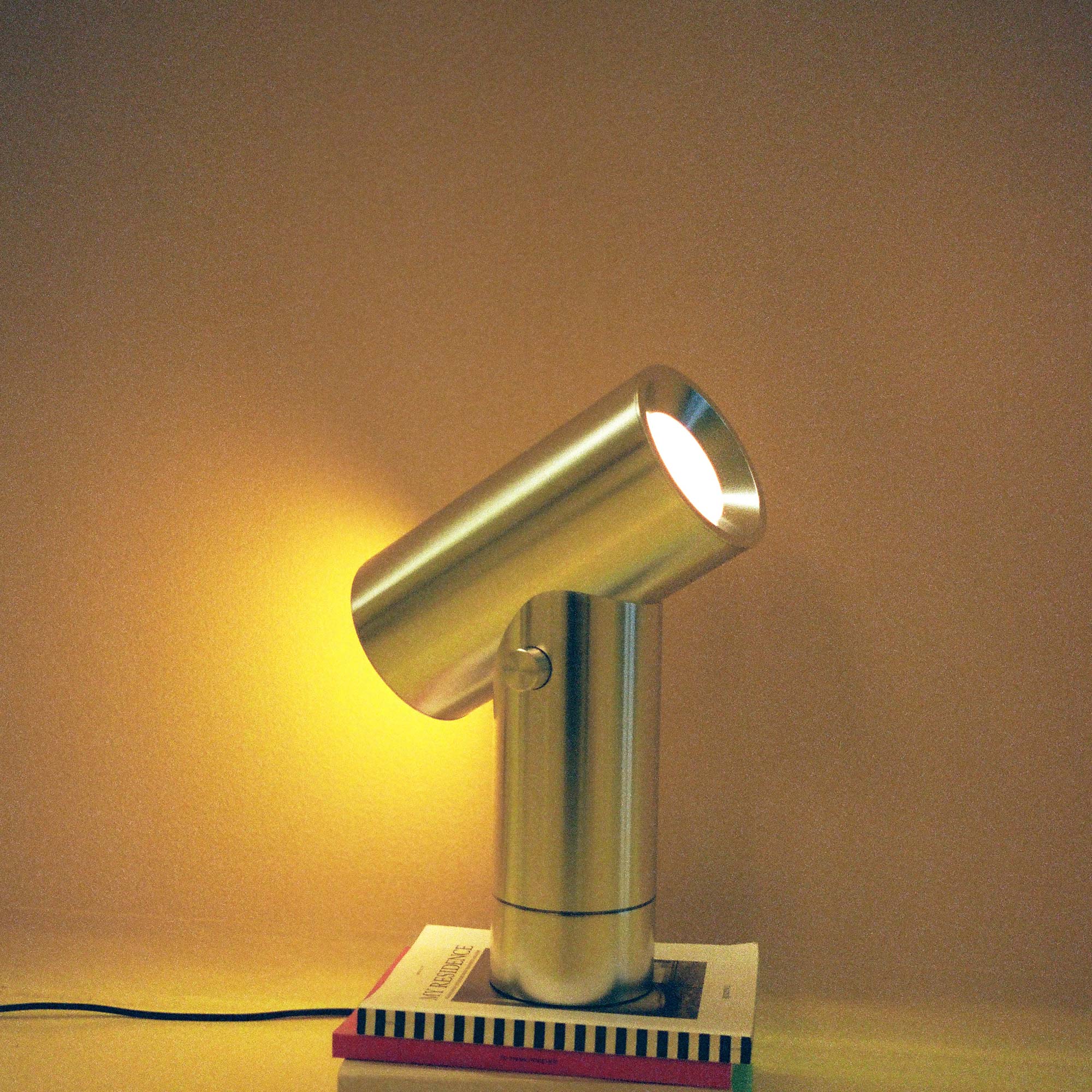 Beam Lamp Tischleuchte
