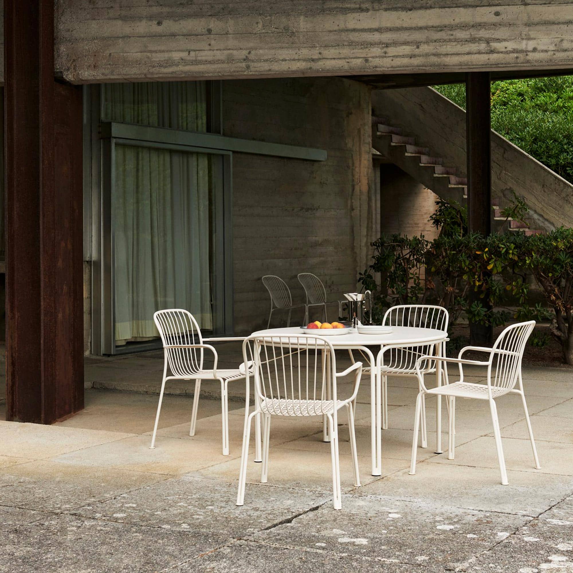 Thorvald SC98 Dining Table Tisch