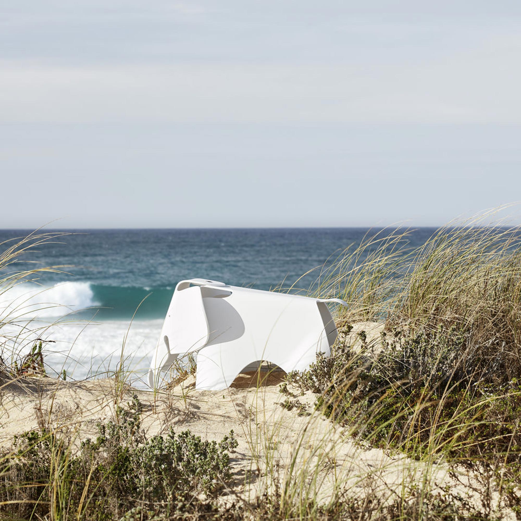 Eames Elephant RE groß