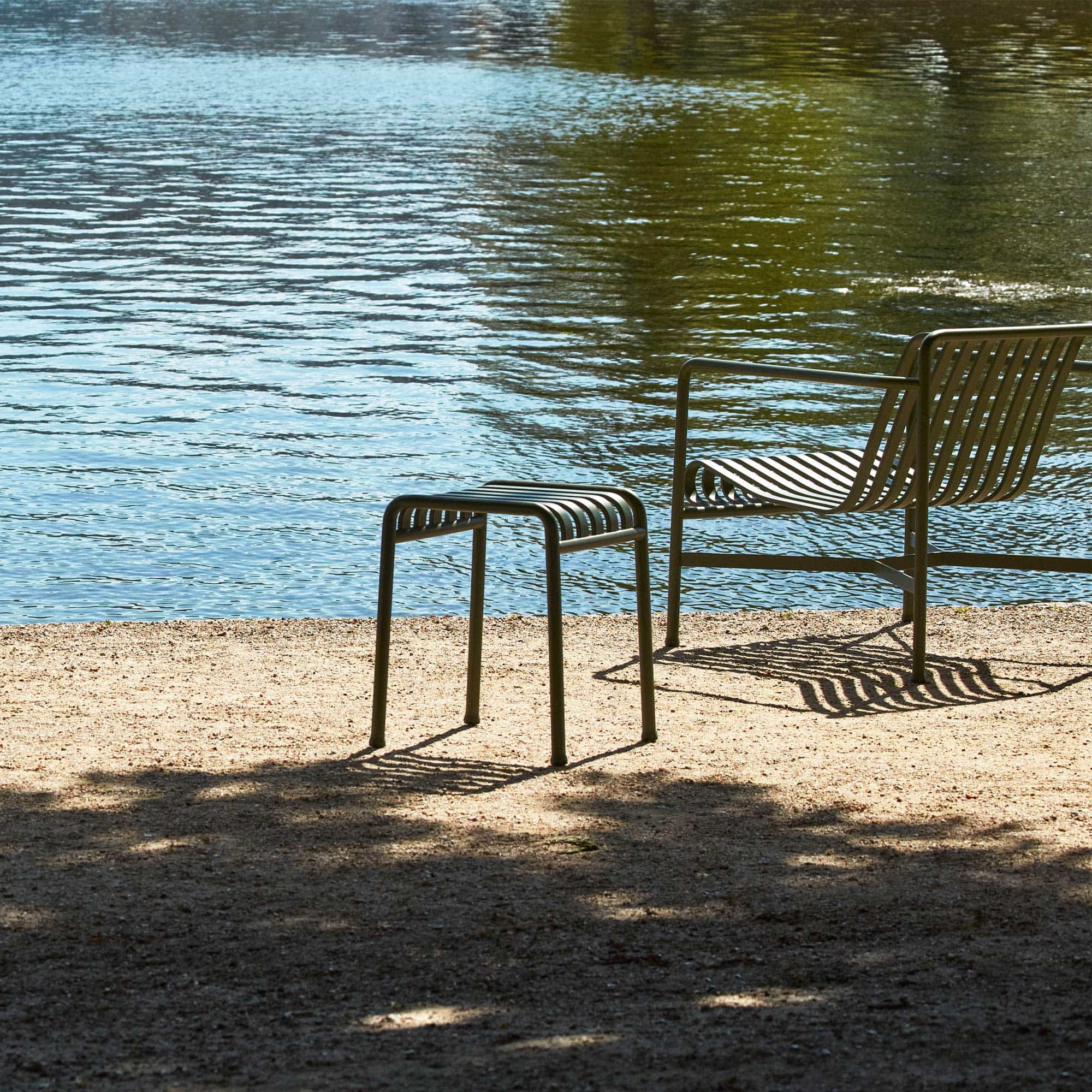 Palissade Stool Hocker