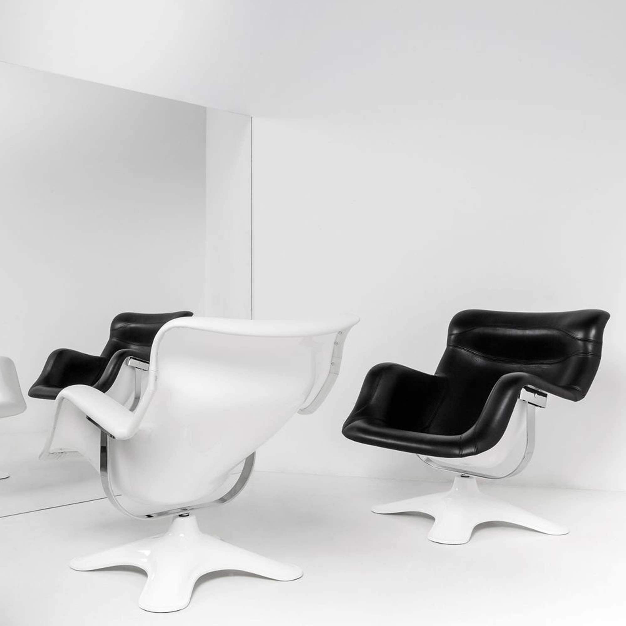 Karuselli Lounge Chair & Ottoman