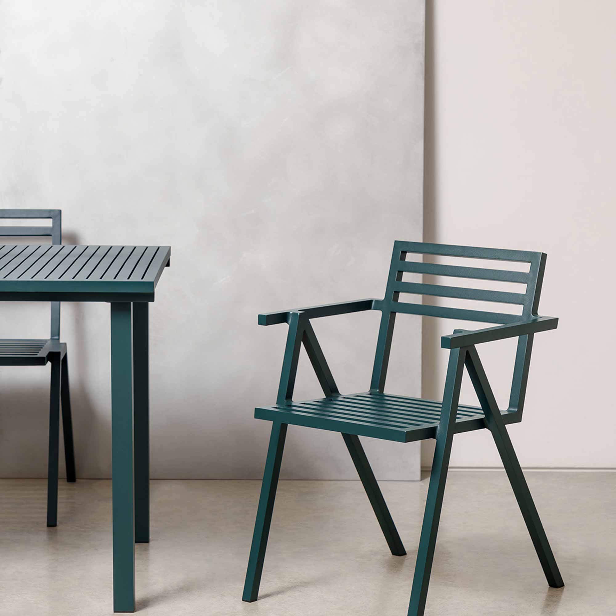 19 Outdoors Dining Table Tisch