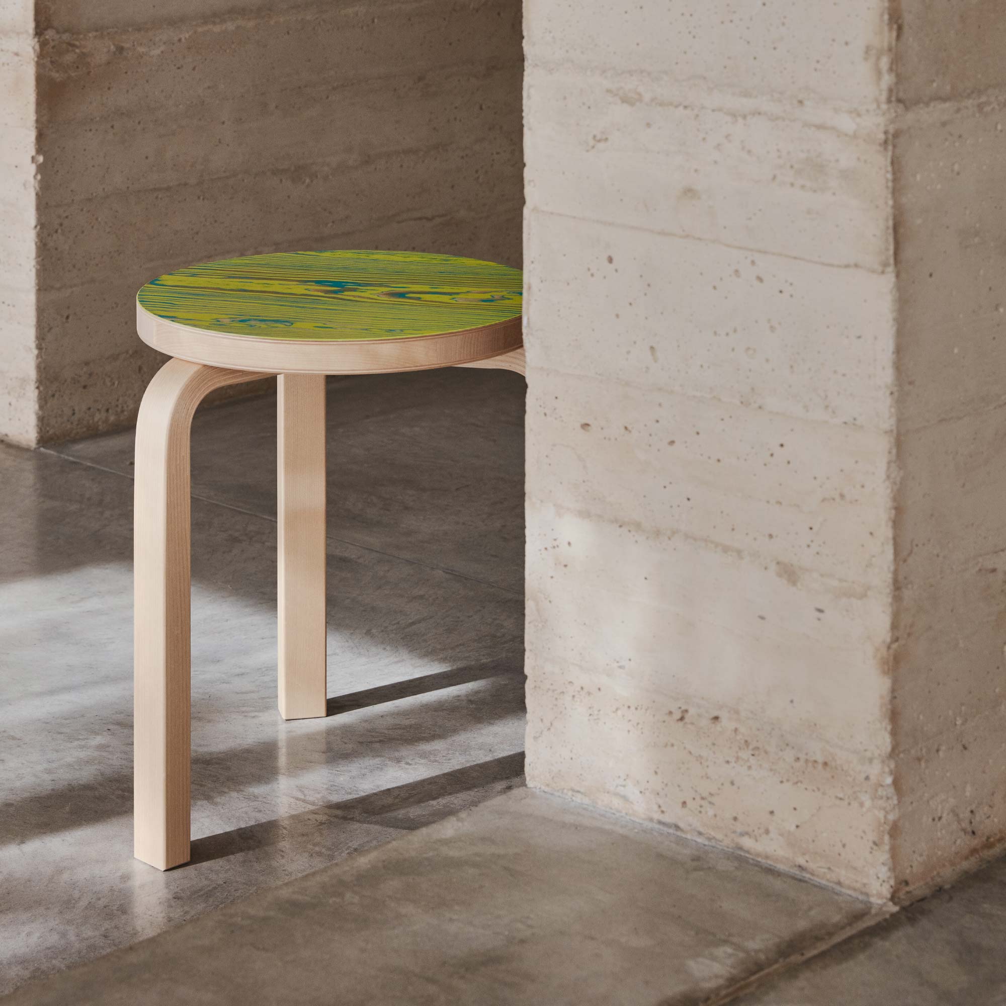 Stool 60 Hocker