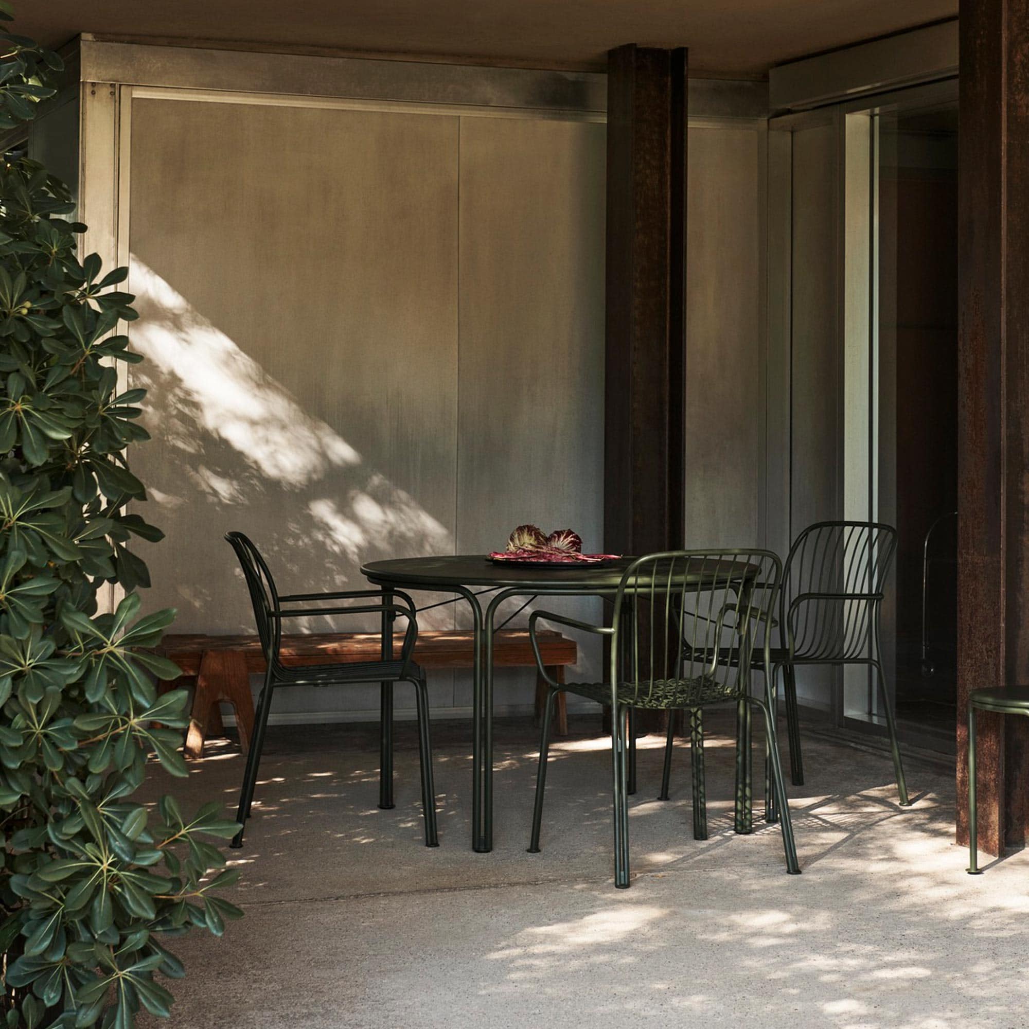 Thorvald SC98 Dining Table Tisch