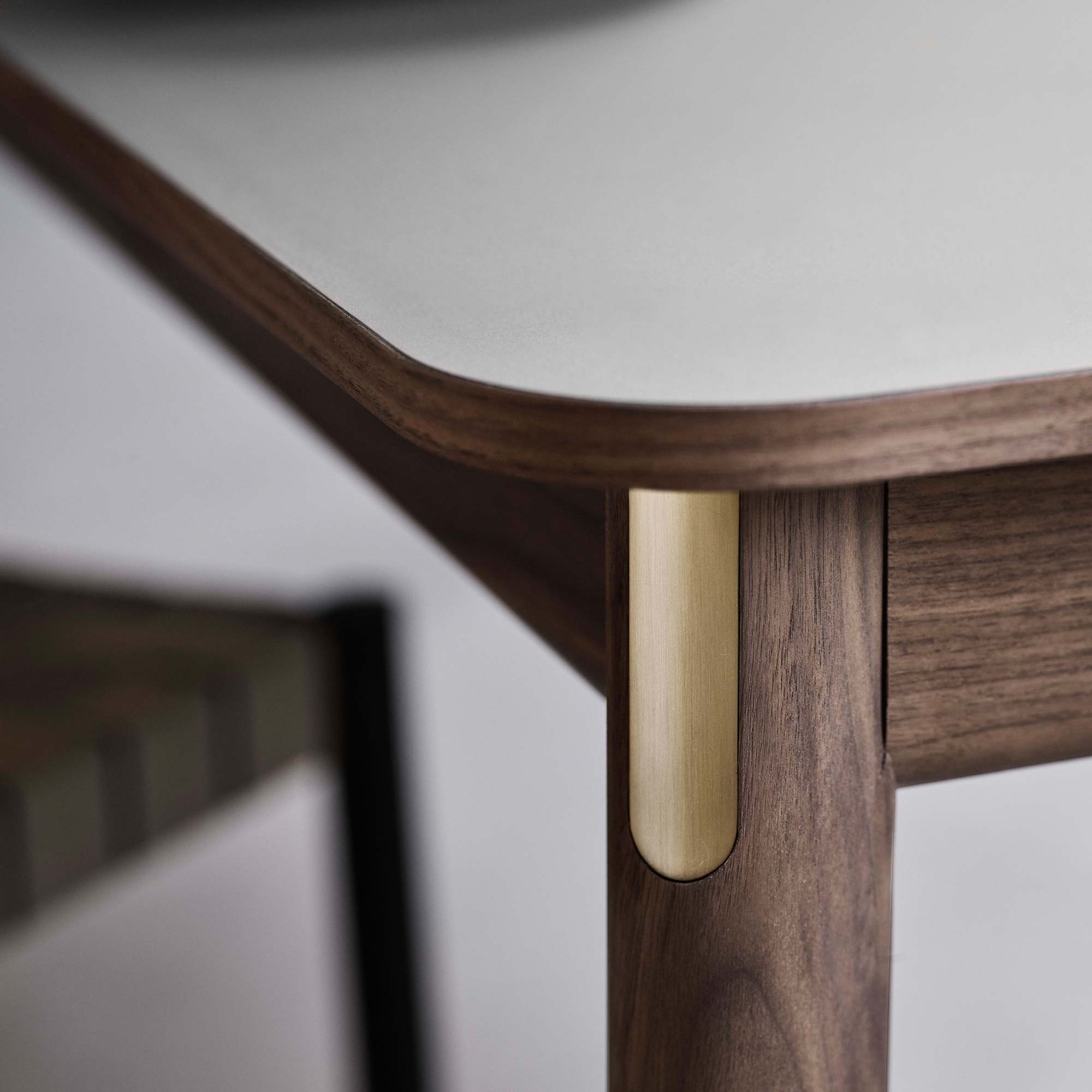 Patch HW1 Table Ausziehtisch