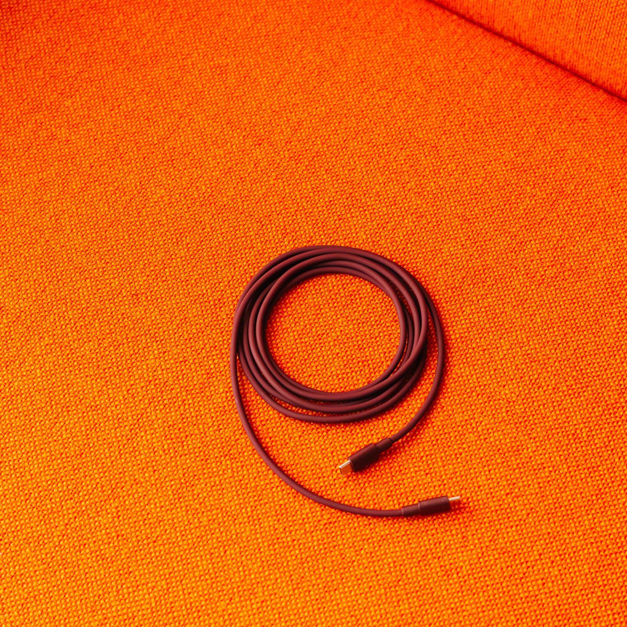 Cable 1 USB-C to USB-C Ladekabel - Bauhaus-Archiv Edition
