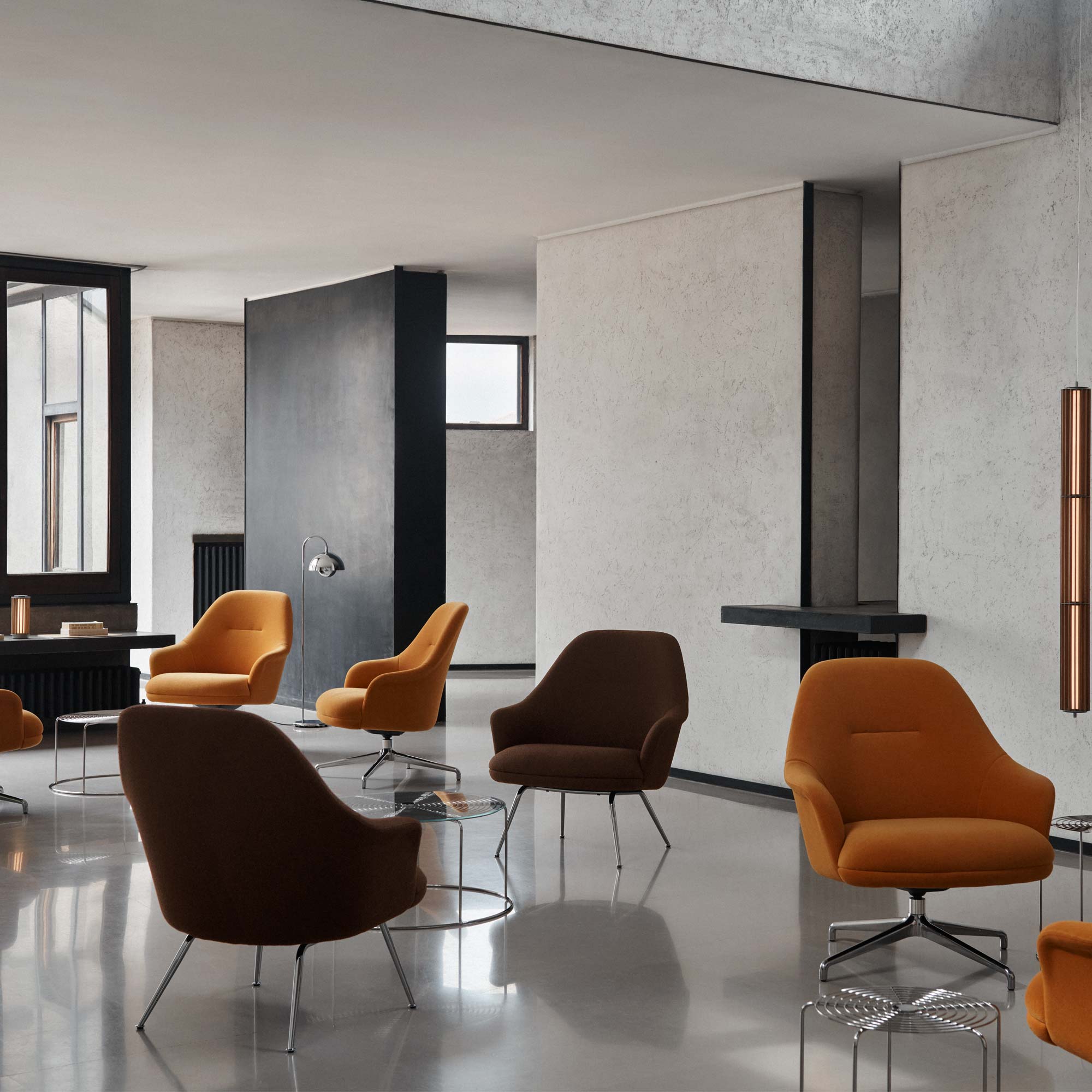 Rely HW139 Lounge Chair