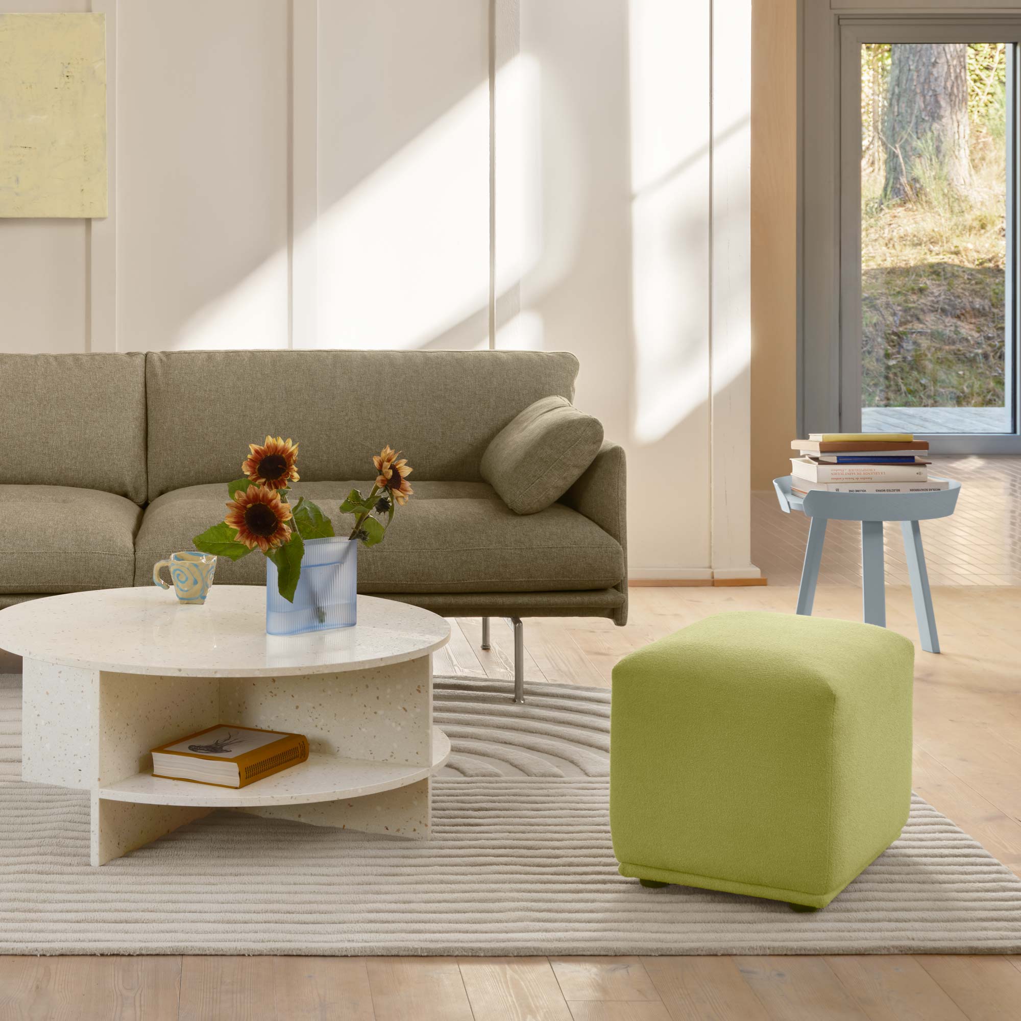 Outline Soft Dreisitzer Sofa